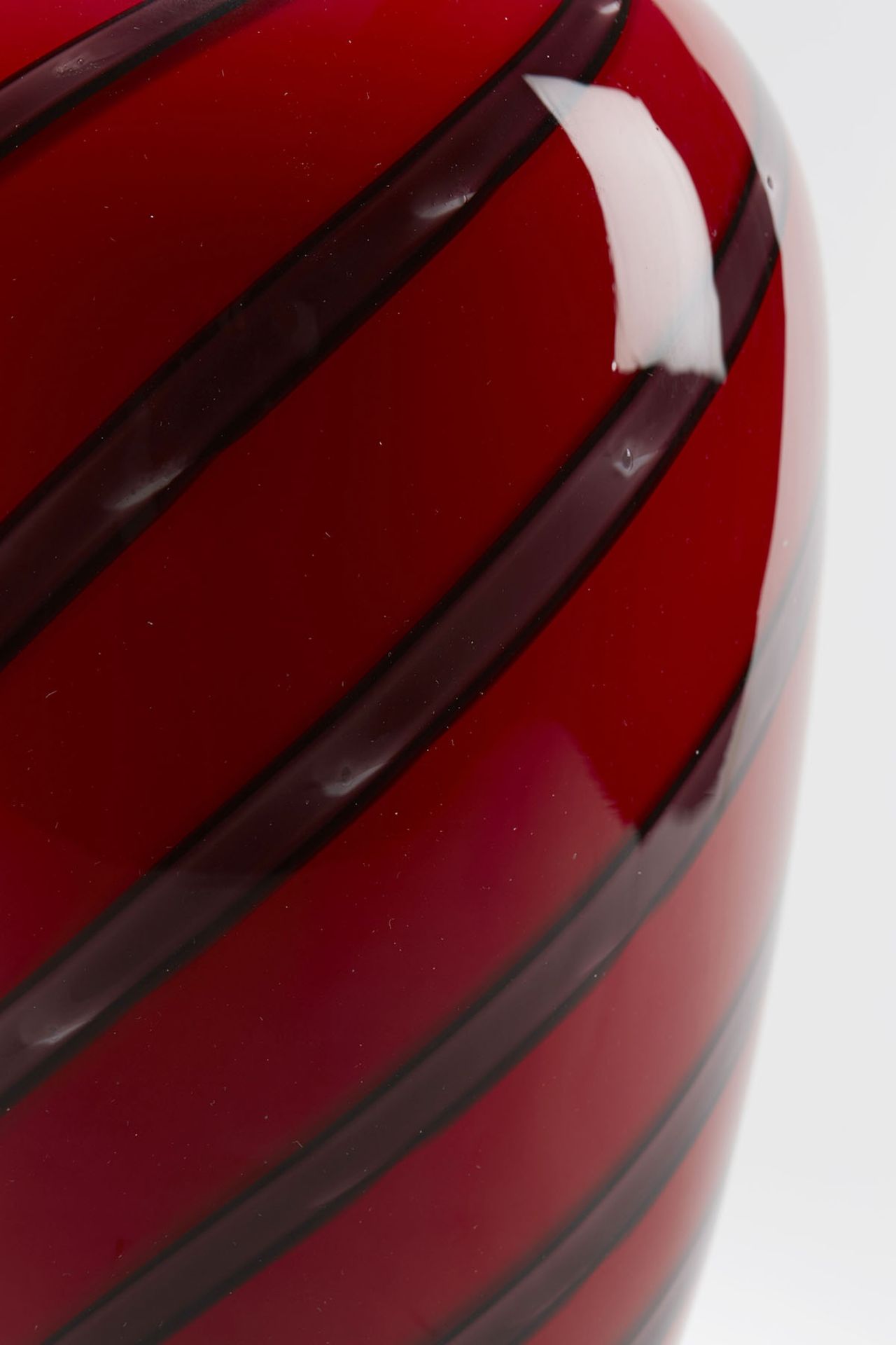 Italian Murano Gino Cenedese Signed Red Art Glass Vase - Image 8 of 8