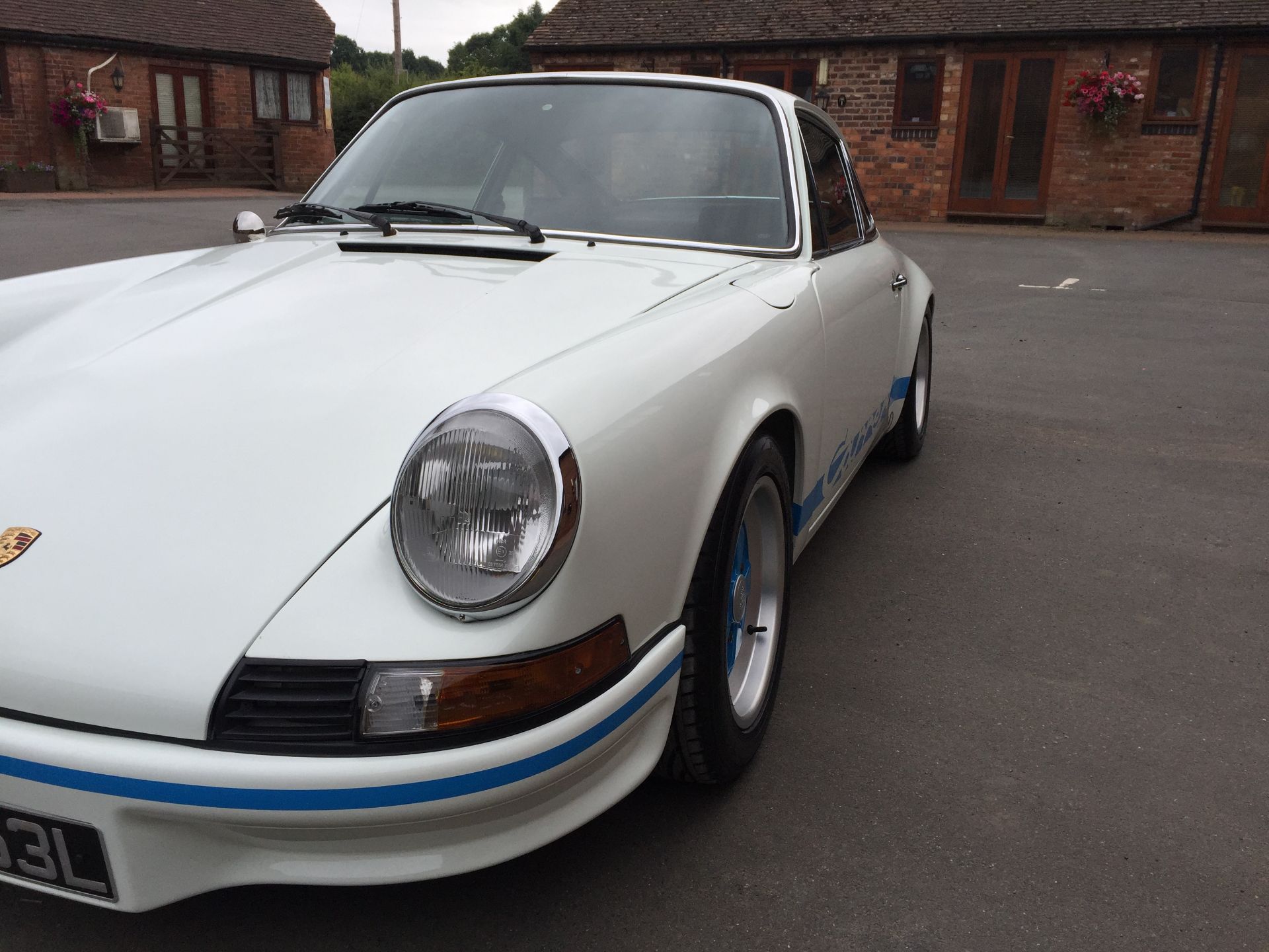 Porsche 911 Carrera 2.7 RS Recreation - Pro 9 Build based on a 1986 Porsche 911. - Image 8 of 12