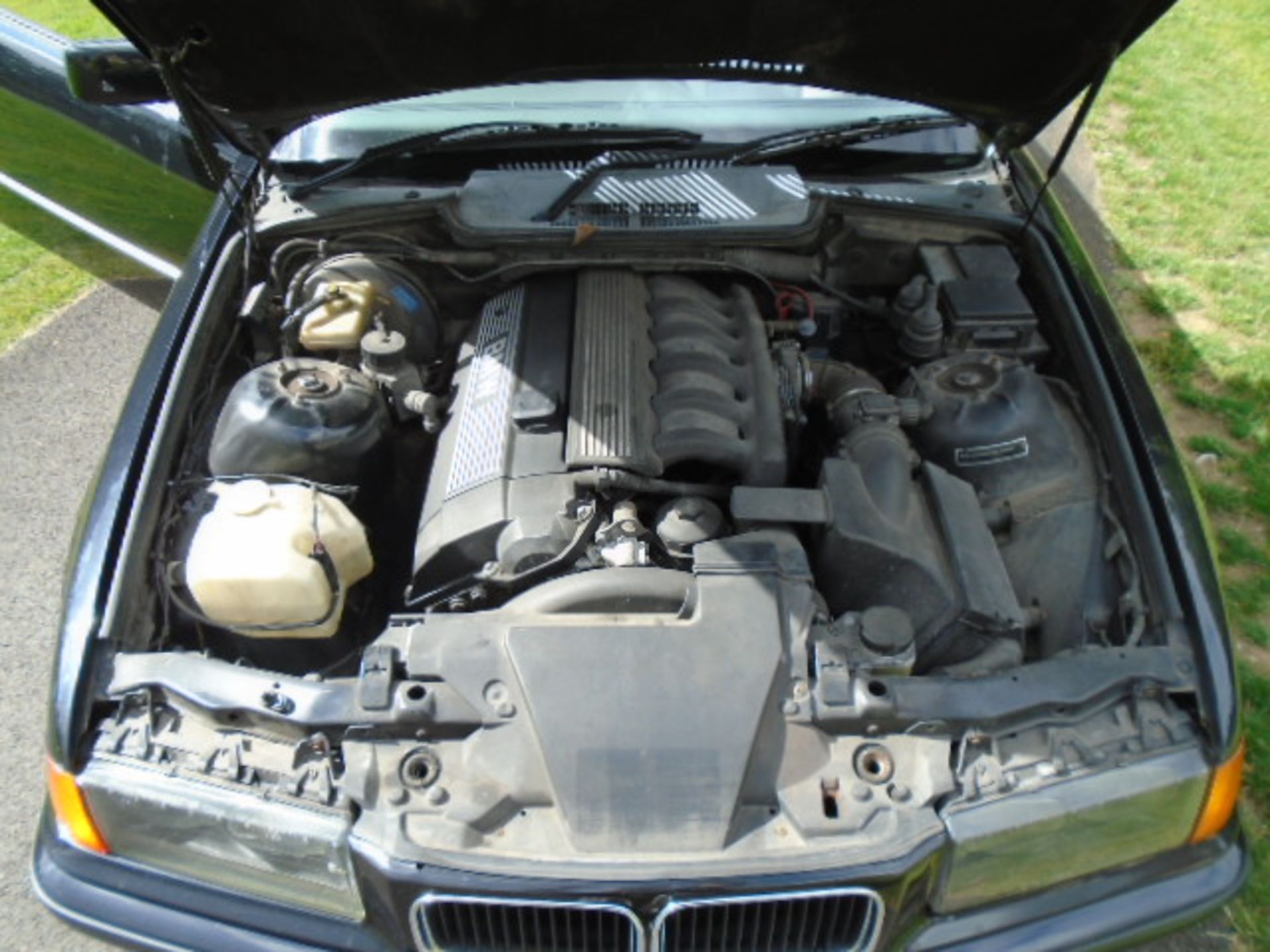 1995 BMW 328i Convertible - Image 11 of 15