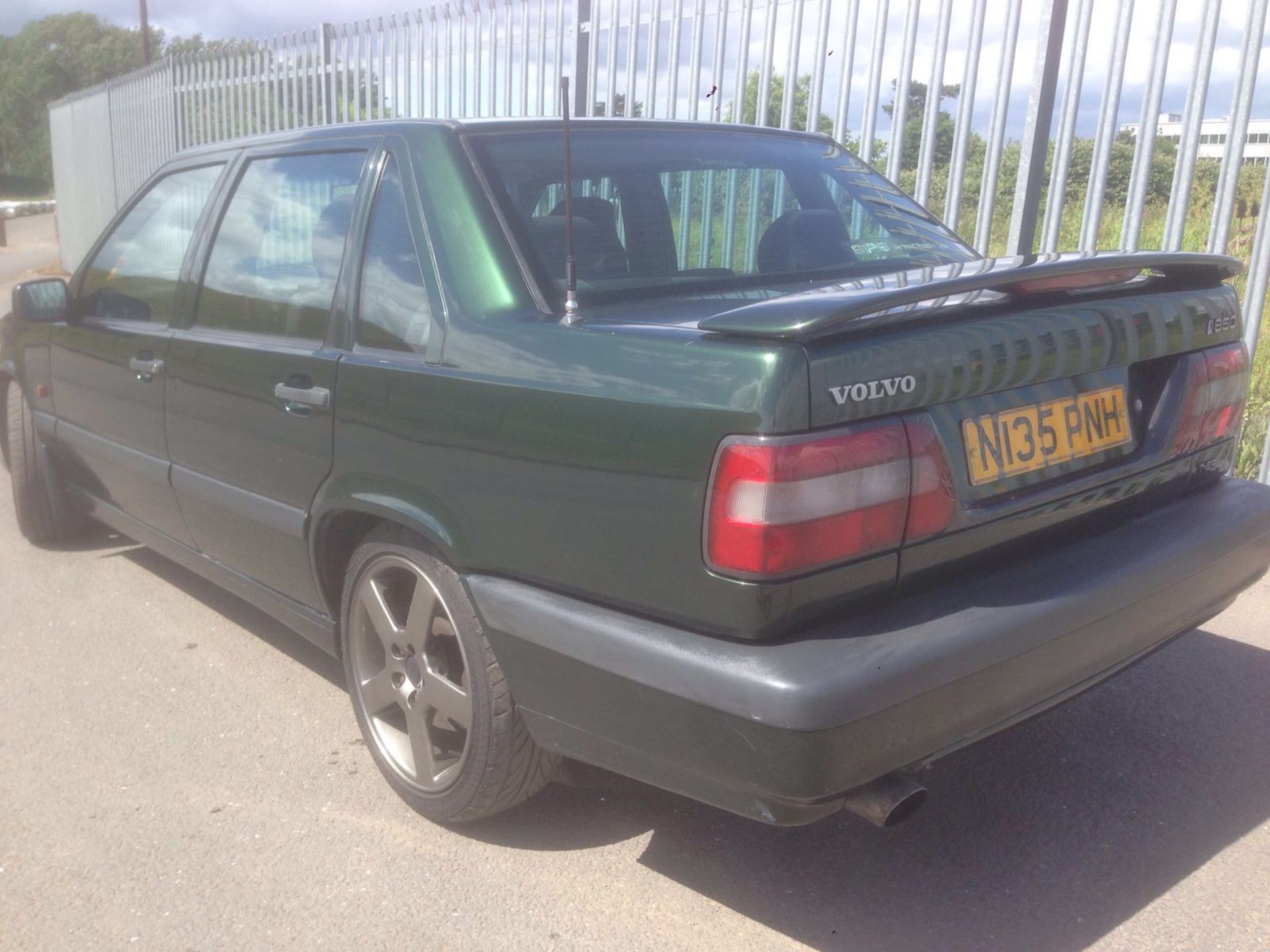 VOLVO T5-R saloon auto, 1995/N. olive green, - Image 5 of 16