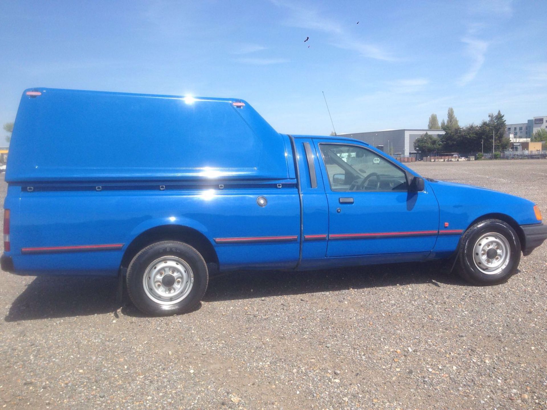 Ford P100 pickup, 1.8 turbo diesel 1991/J 39,000 miles with truckman top 2 owners - Image 3 of 14