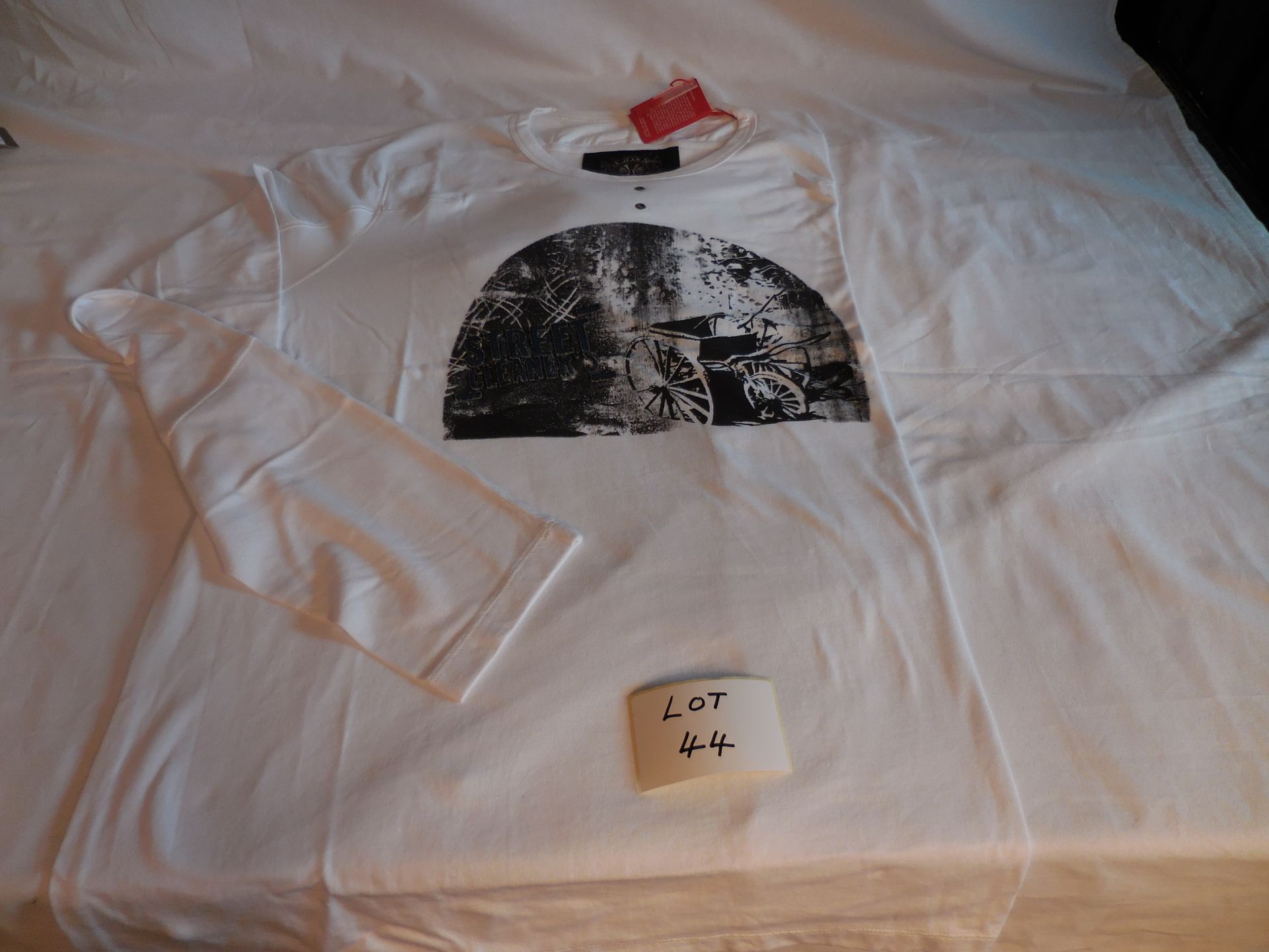 Crewnastud Ch Print Colour White Size Xl Retail Price £150