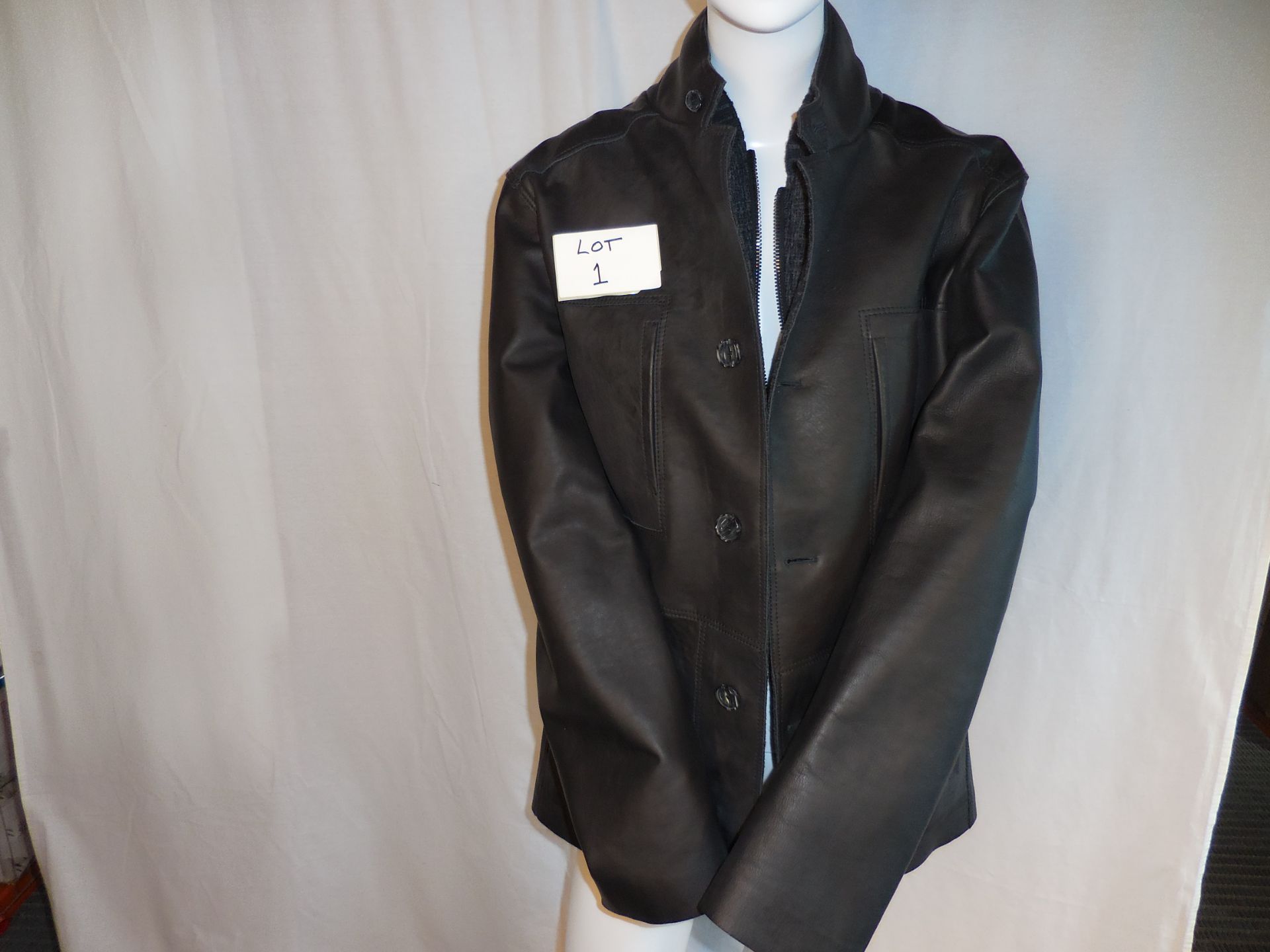 Newsclosed-Arm Jacket Colour Noir Size 52 Retail £2850