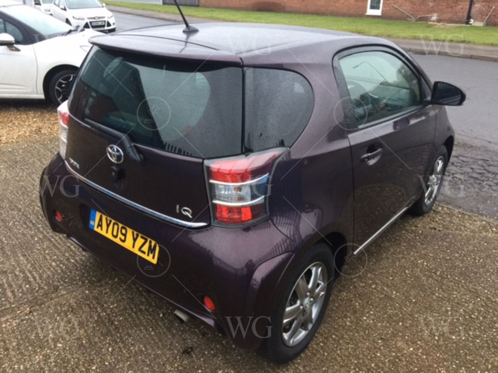 09 Toyota iq 2 vvt-i cvt automatic 3door hatchback 998cc petrol car Mot expires February 2017 91k - Image 5 of 13