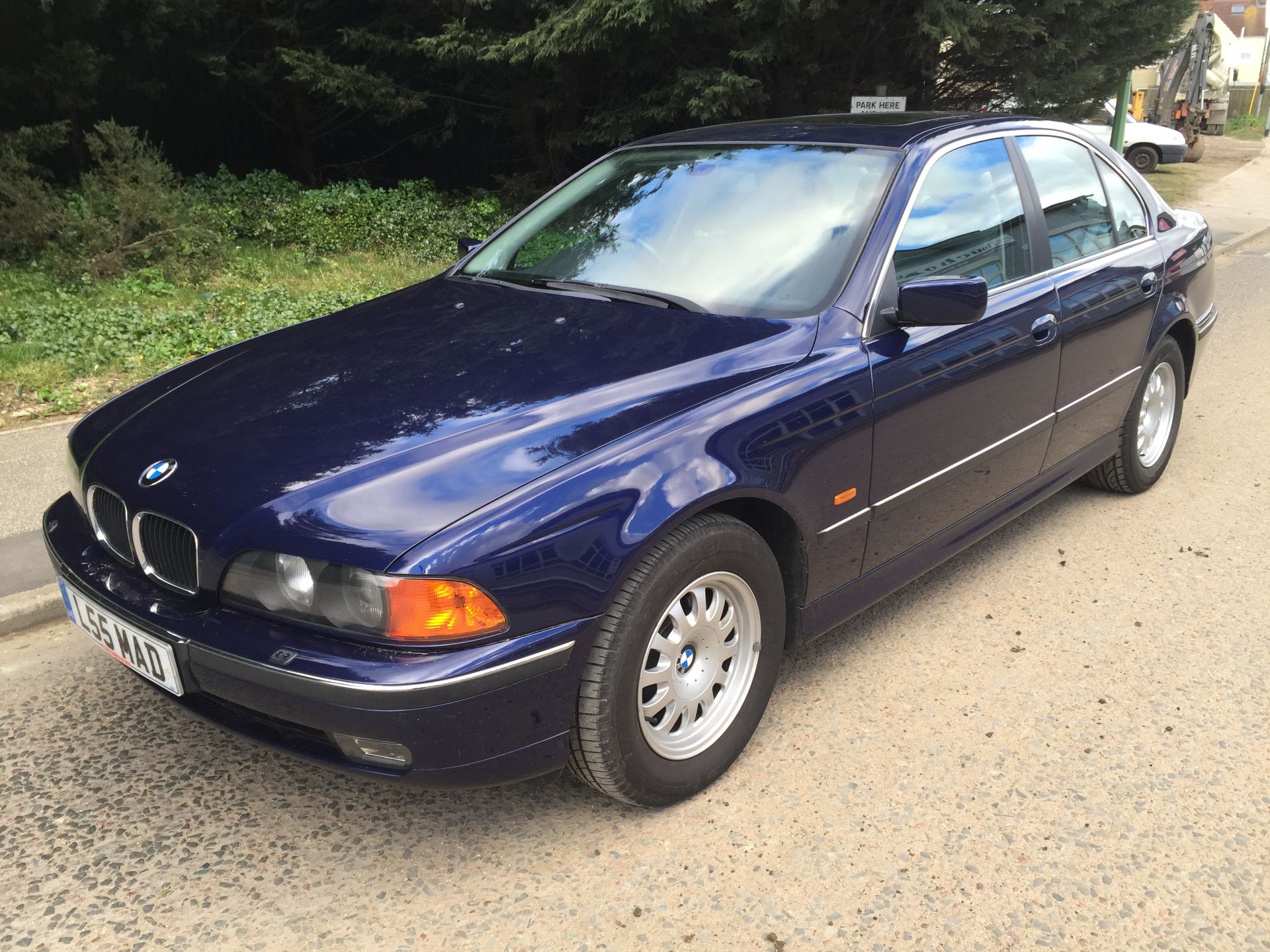 1997 BMW 528i SE - Image 2 of 11