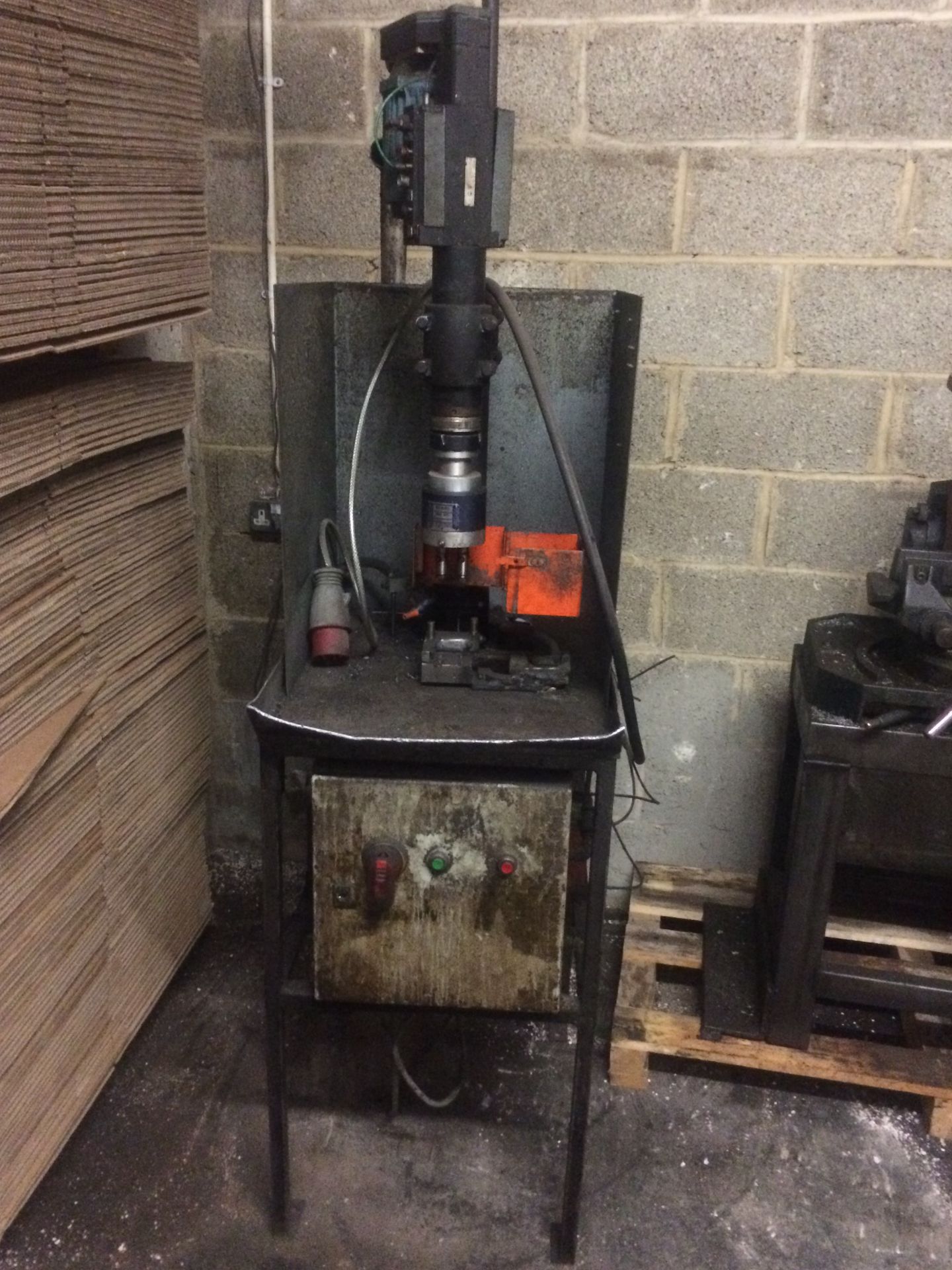 Multi Head Drill complete with Stand - with Gy-Roll multi-spindle heads - Image 5 of 10