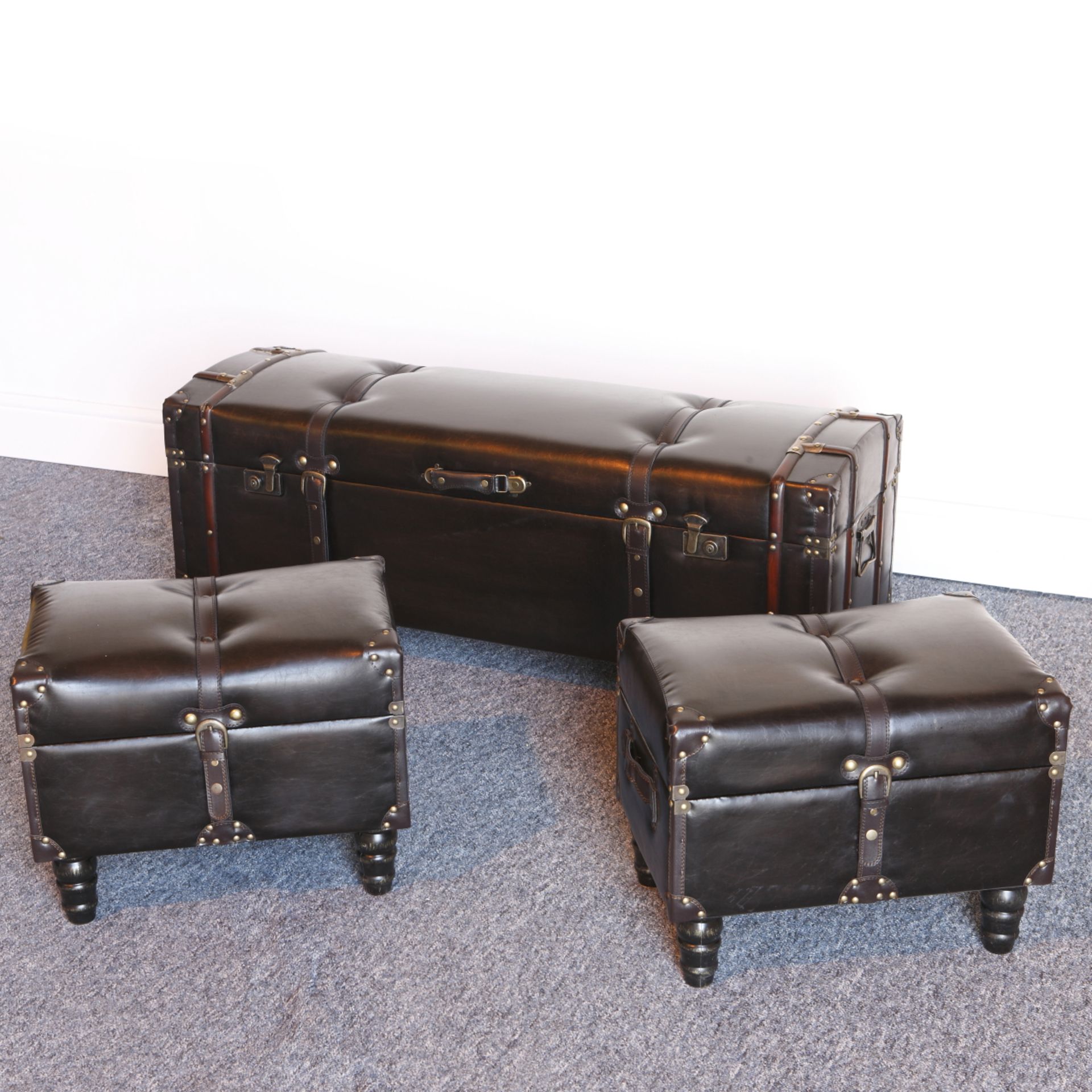 High Resale Value .Set of 3 Large Fox Leather Storage Ottomans. High-quality.