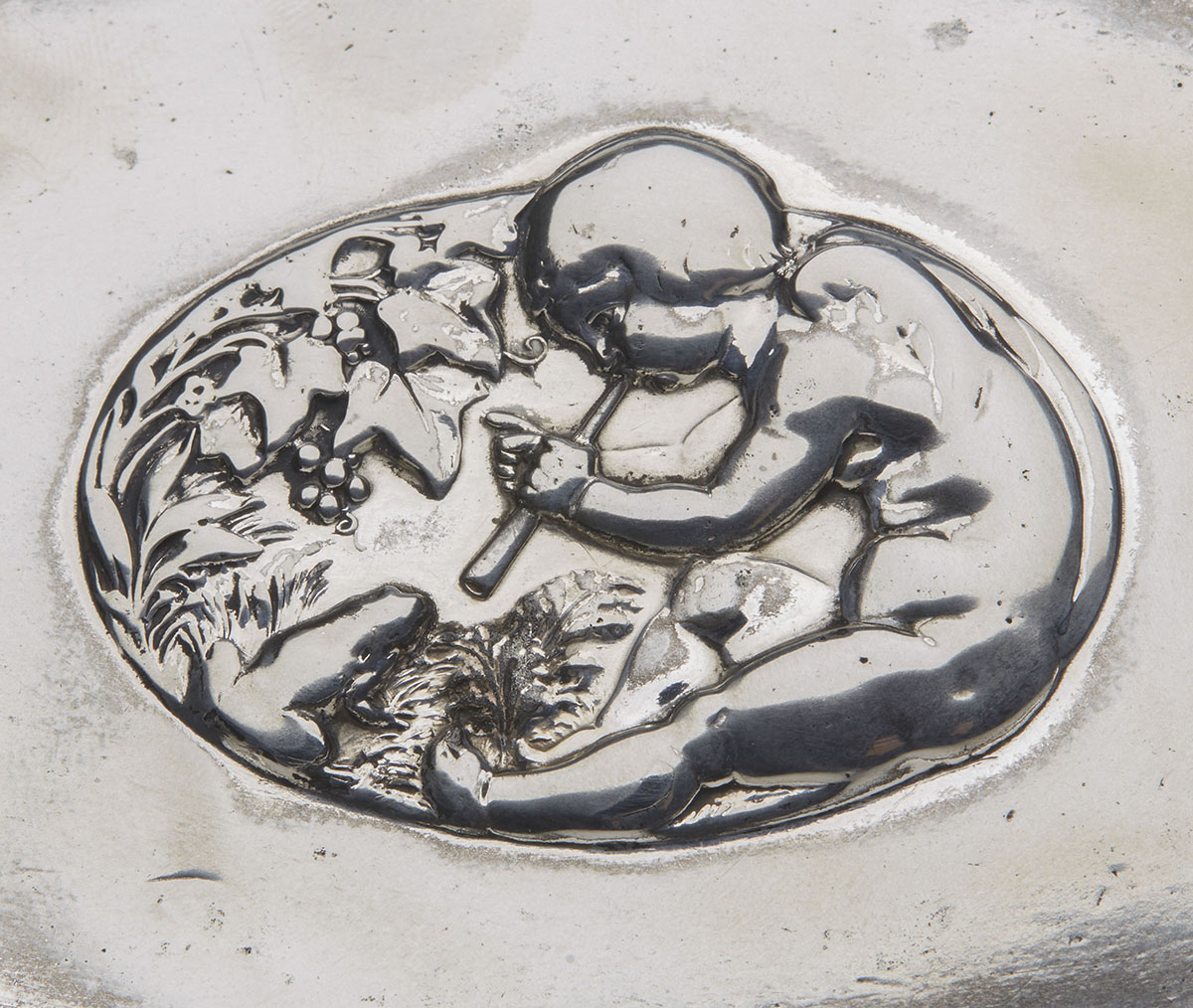 ART NOUVEAU WMF BOY & FROG SILVER PLATED PLAQUE c.1905 - Image 2 of 7