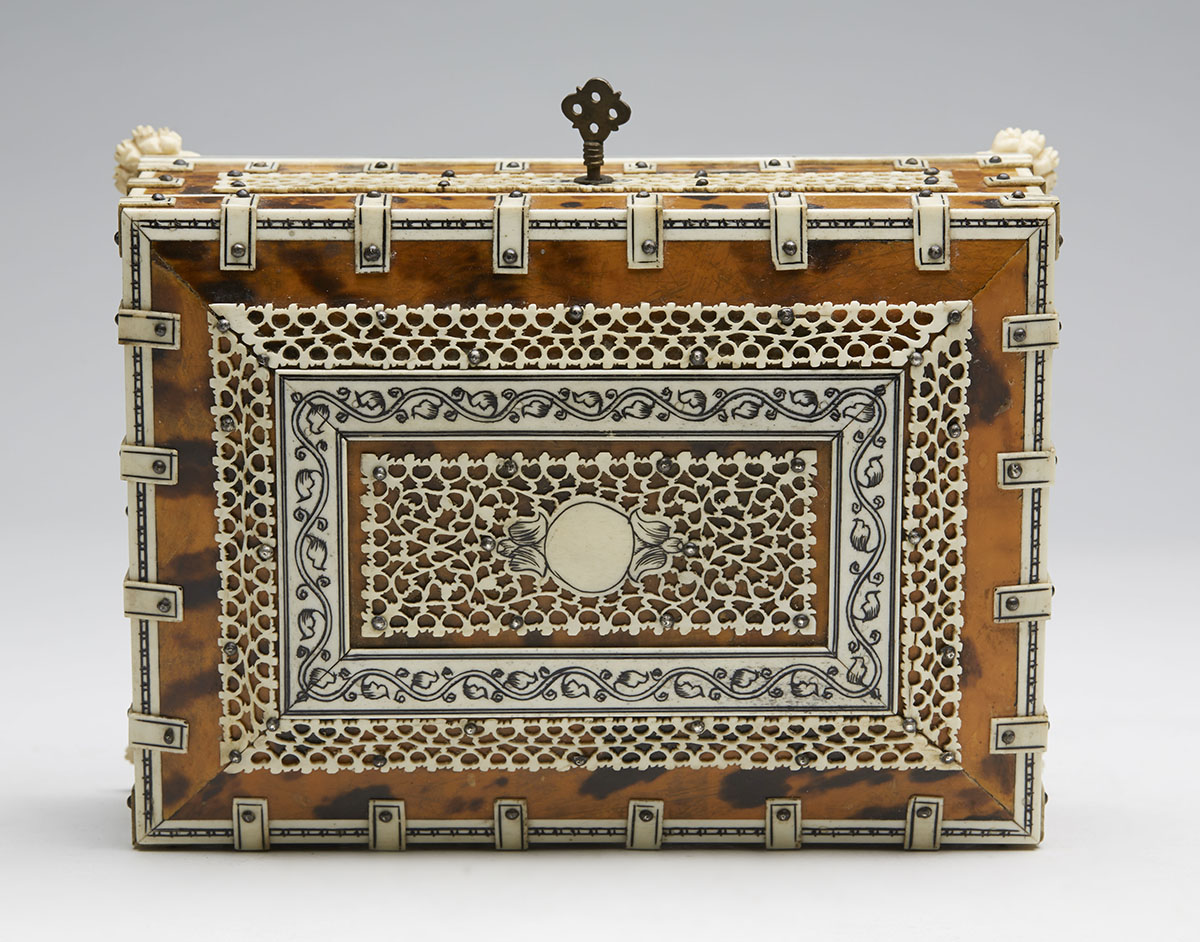 Exceptional Anglo-Indian Ivory & Tortoiseshell Box 19Th C. - Image 3 of 13