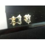 9CT GOLD STUD EARRINGS, EACH SET WITH A STUNNING STAR SHAPED WHITE STONE (CUBIC ZIRCONIA) Low cost