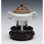 ANTIQUE CHINESE DEHUA TRIPOD CENSER 19TH C OR EARLIER