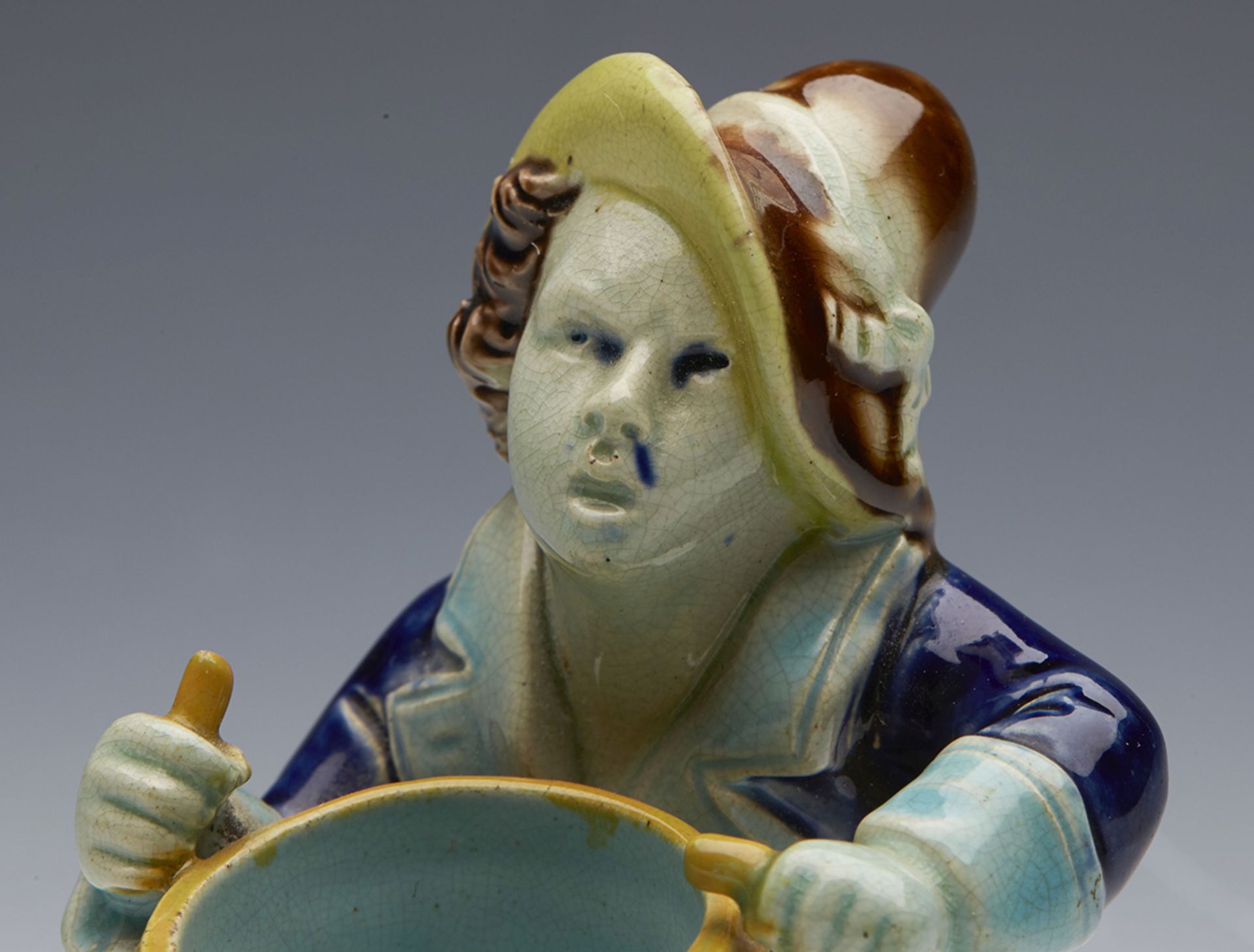 ANTIQUE ENGLISH HOLDCROFT MAJOLICA DRUMMER BOY TOOTHPICK HOLDER 19TH C. - Image 3 of 6