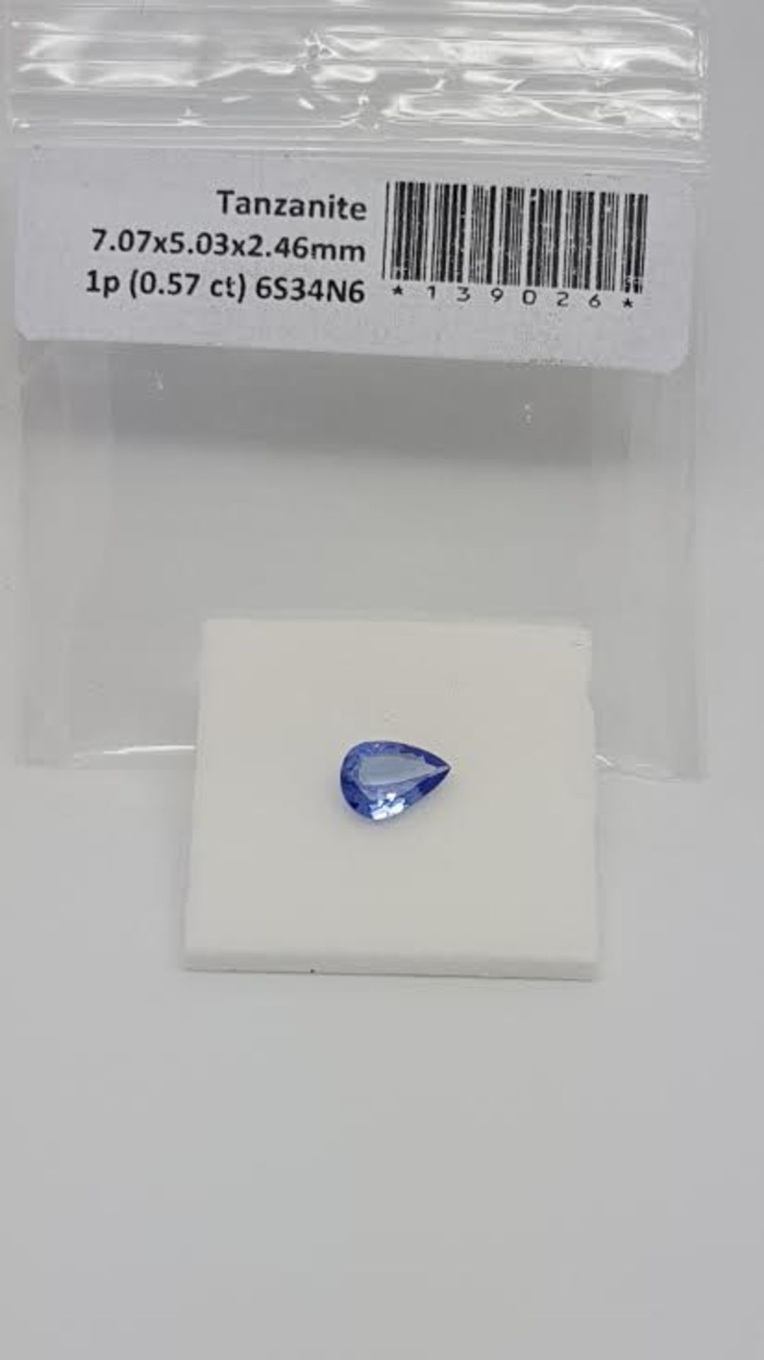 0.57 ct natural loose tanzanite