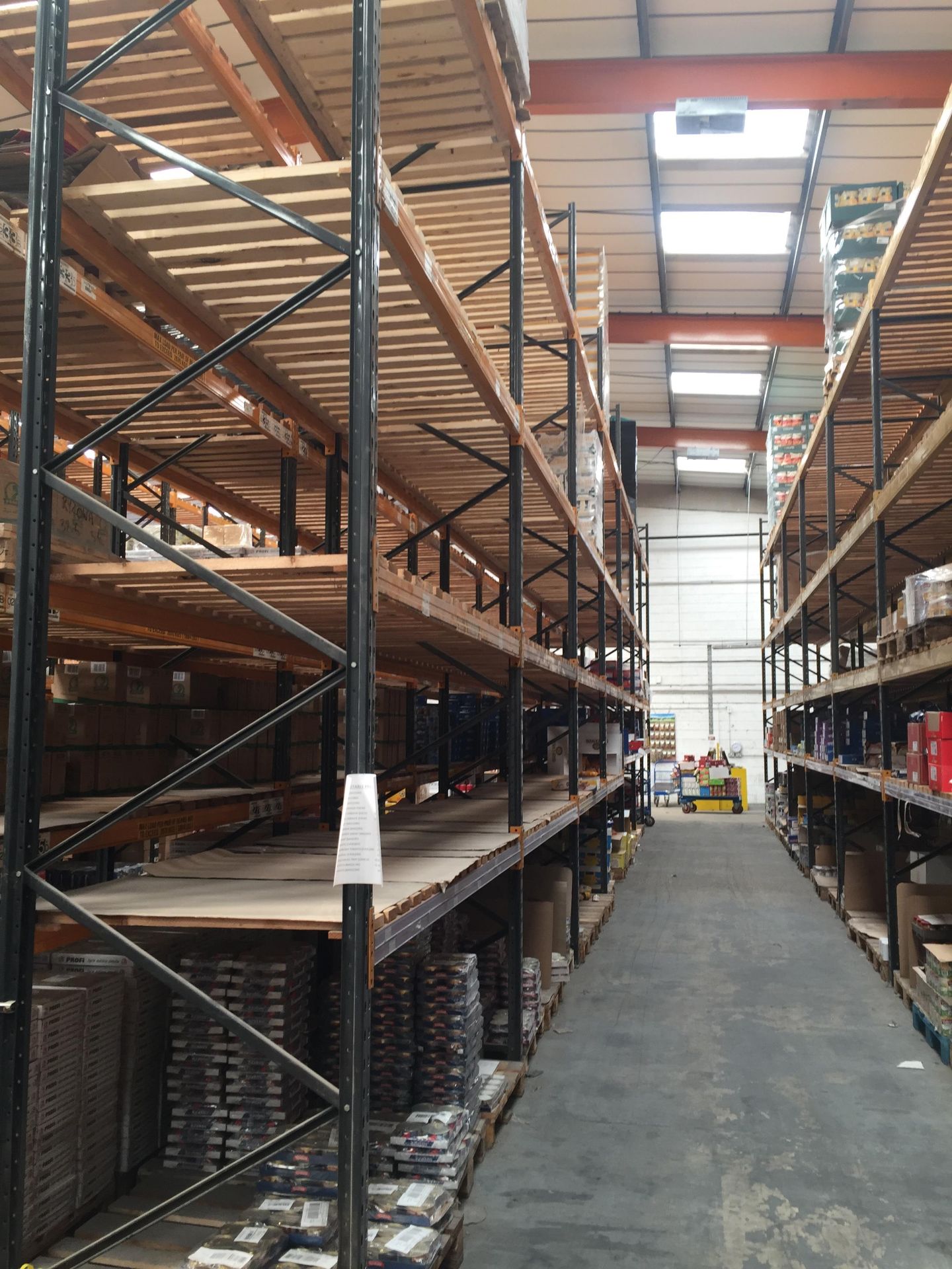 10 Bays of High Grade Racking - 5m+ High, With 8 Beams (4 Shelves) & Slatted Boards - disassembled - Image 2 of 6