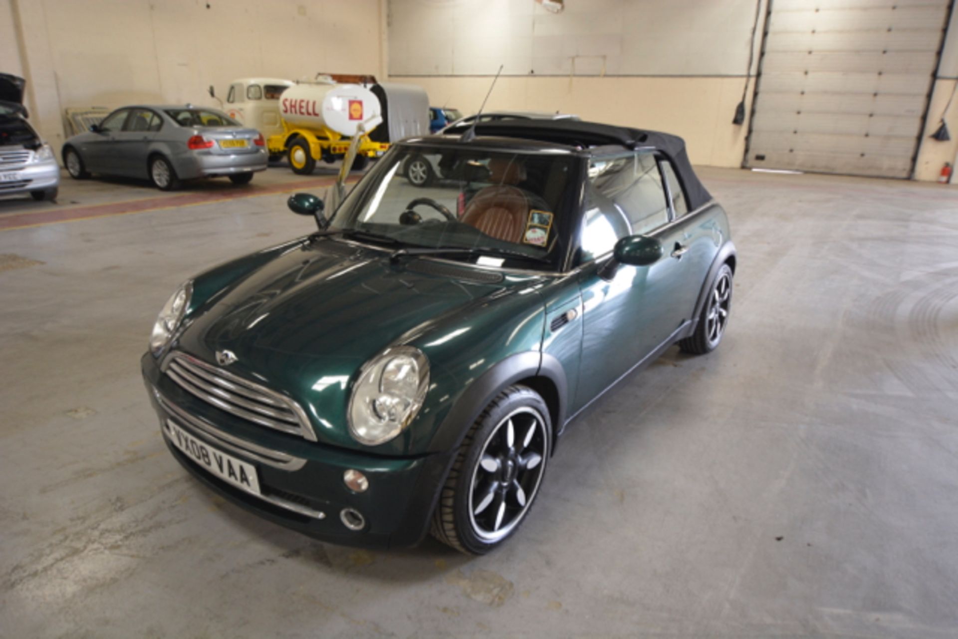 08 Mini Cooper Sidewalk Convertible - Image 2 of 20