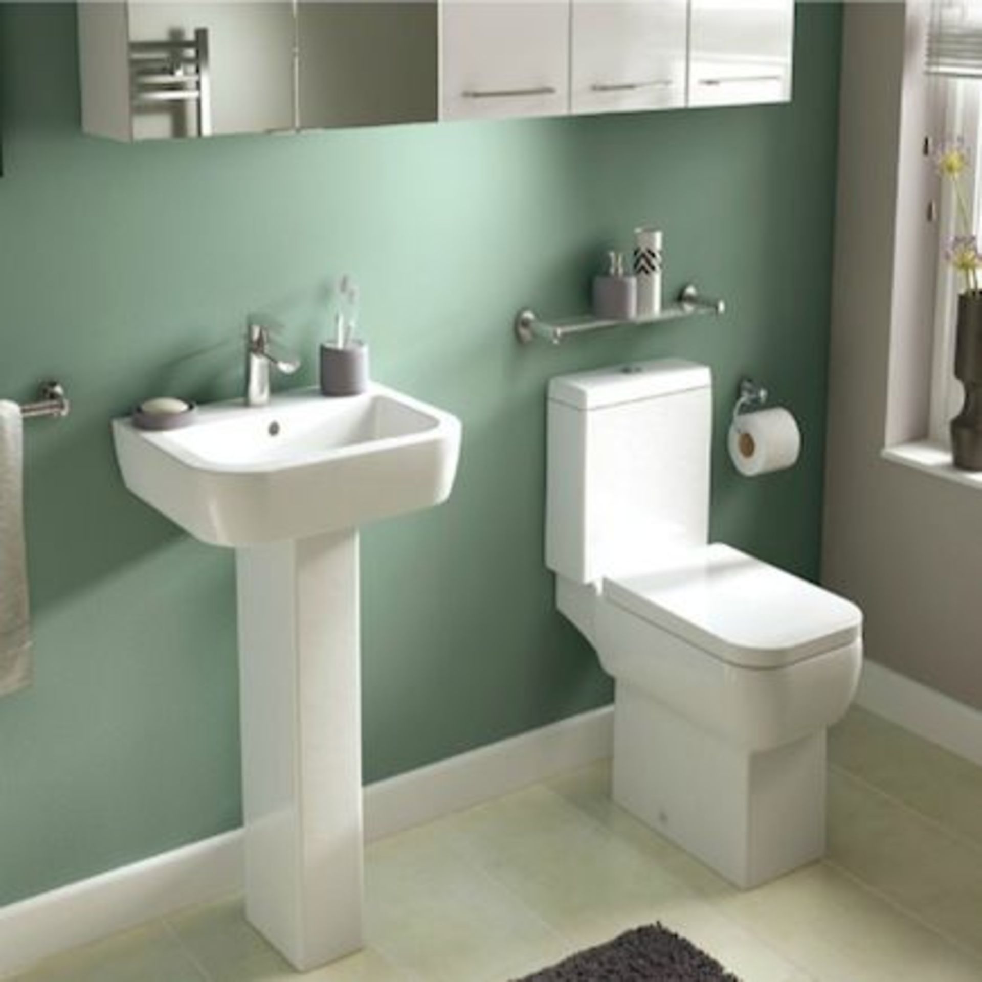 Fabian Toilet & Basin Set. Includes: Toilet, Cistern, Pedestal & Sink! RRP £399. Fantastic stylish