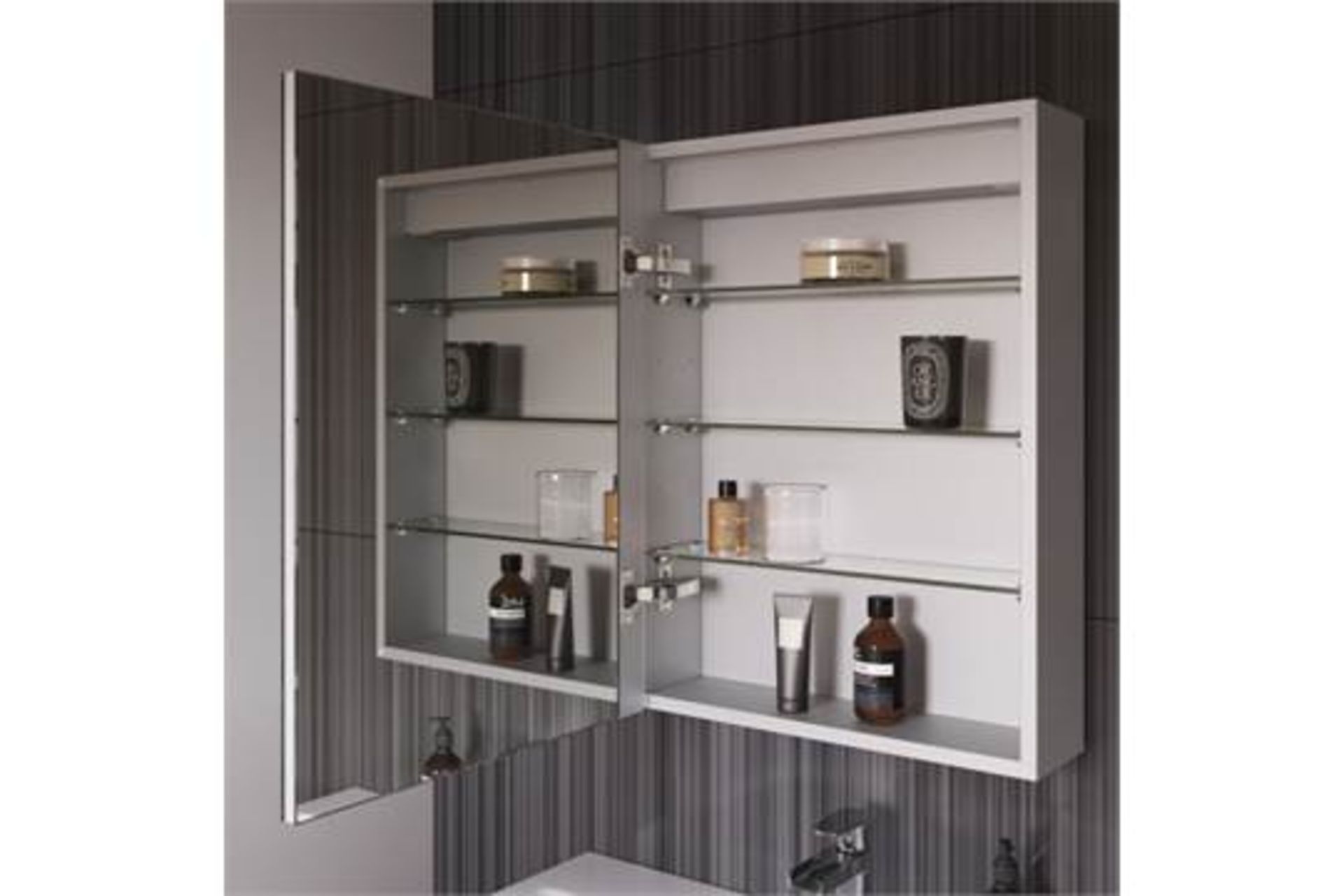 N14 - 450x600mm Galactic Illuminated LED Mirror Cabinet & Shaver Socket. RRP £299.99. The 450x600 - Image 2 of 3