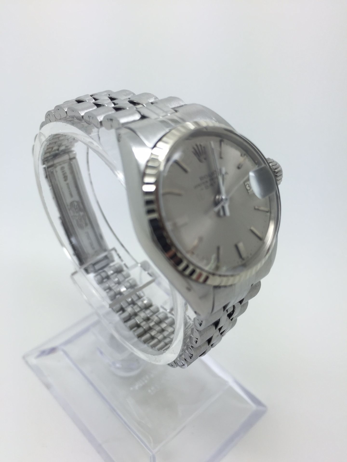 Rolex - A ladies Oyster Perpetual Date bracelet watch circa 1969. - Image 2 of 4