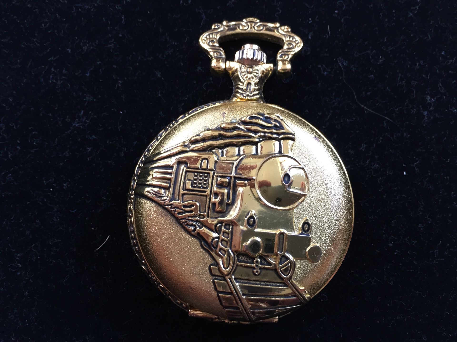 Ingersoll pocket watch. Hand-winding pocket watch with chain. Train pocket watch. - Image 5 of 7