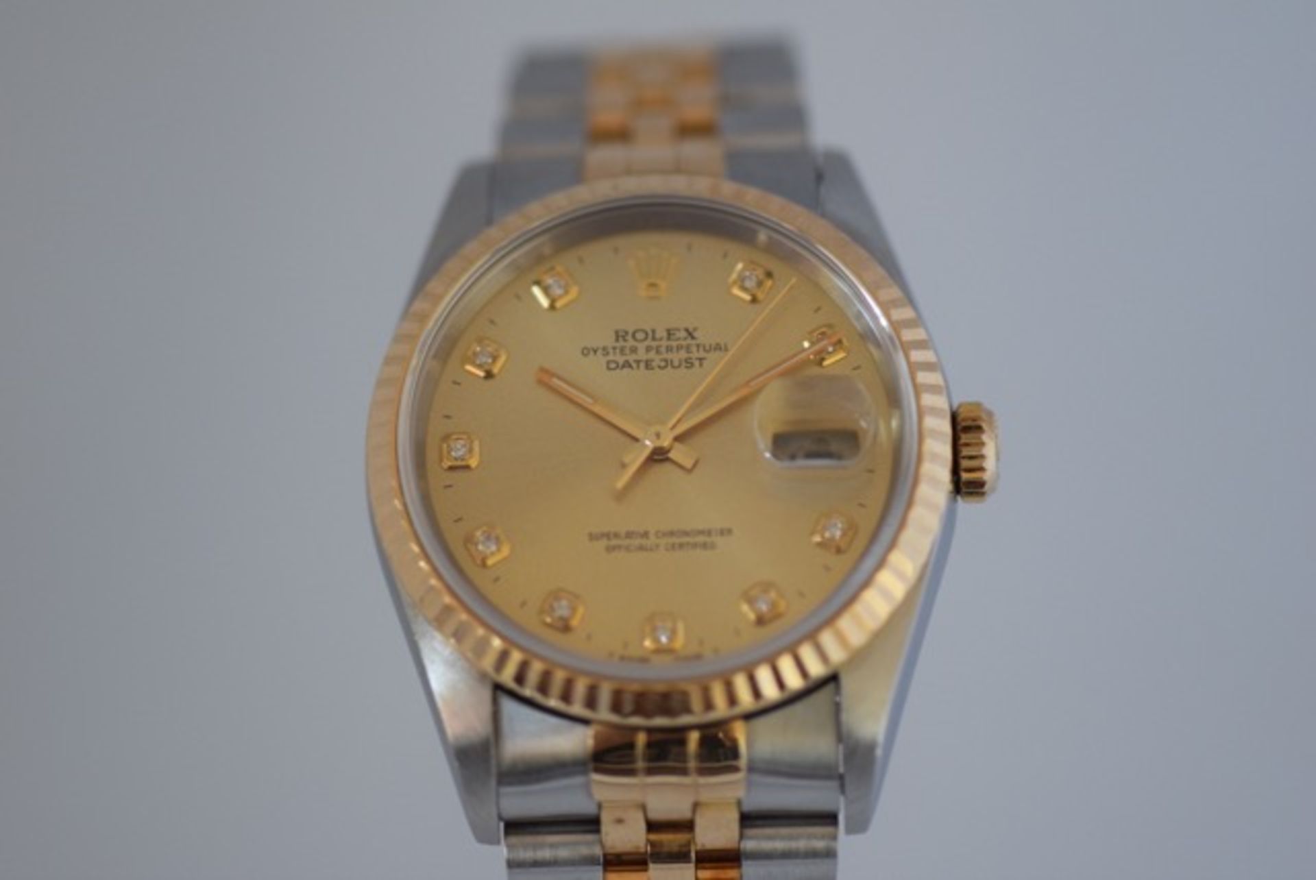 ROLEX DATEJUST 16233 with papers - Image 2 of 5