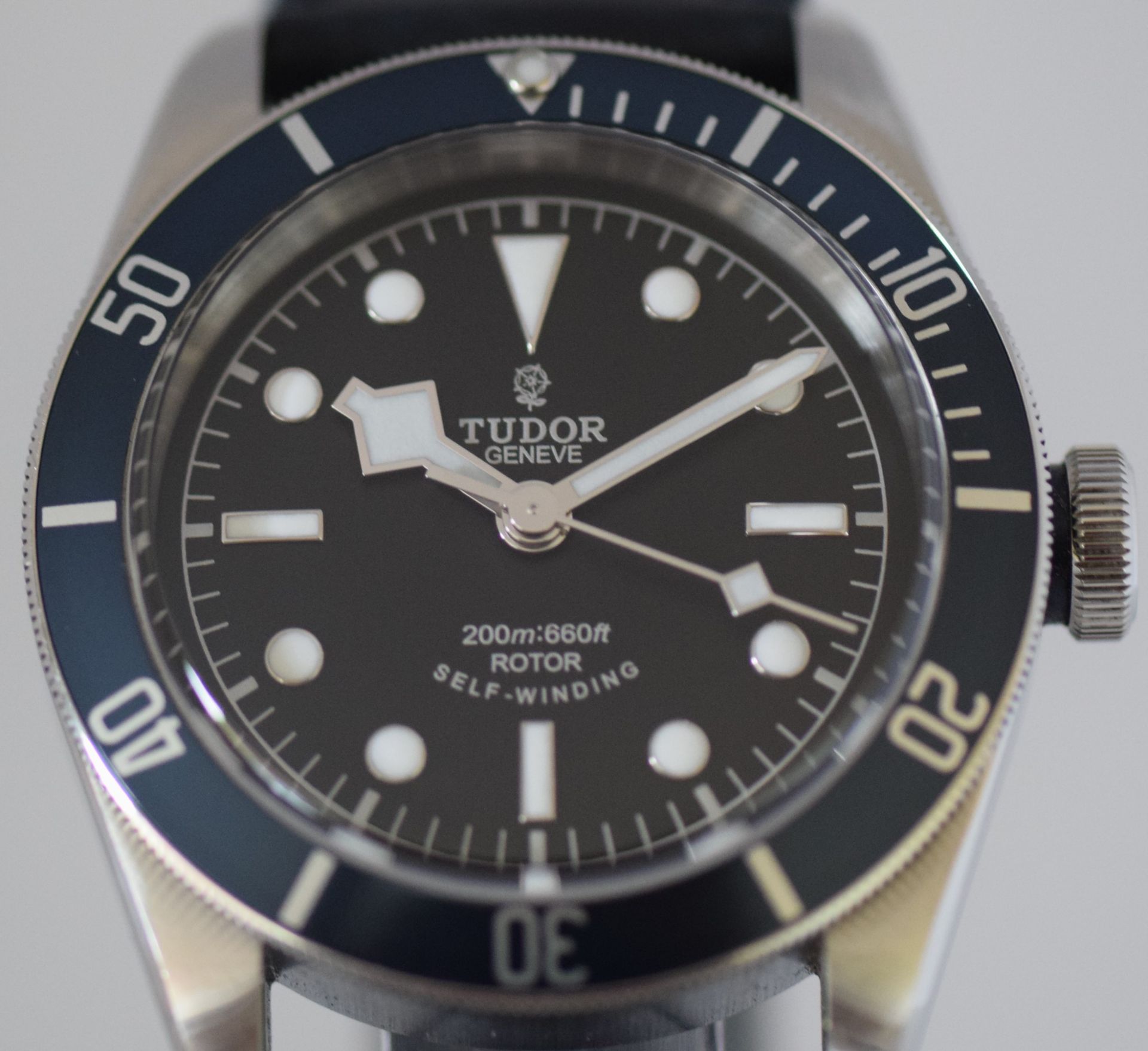 TUDOR HERITAGE BLUE BAY 79220B BOX & PAPERS 1YR WARRANTY - Image 7 of 10