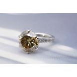 18k White Gold 9.45ct Solitaire Moissanite & Diamond Ring