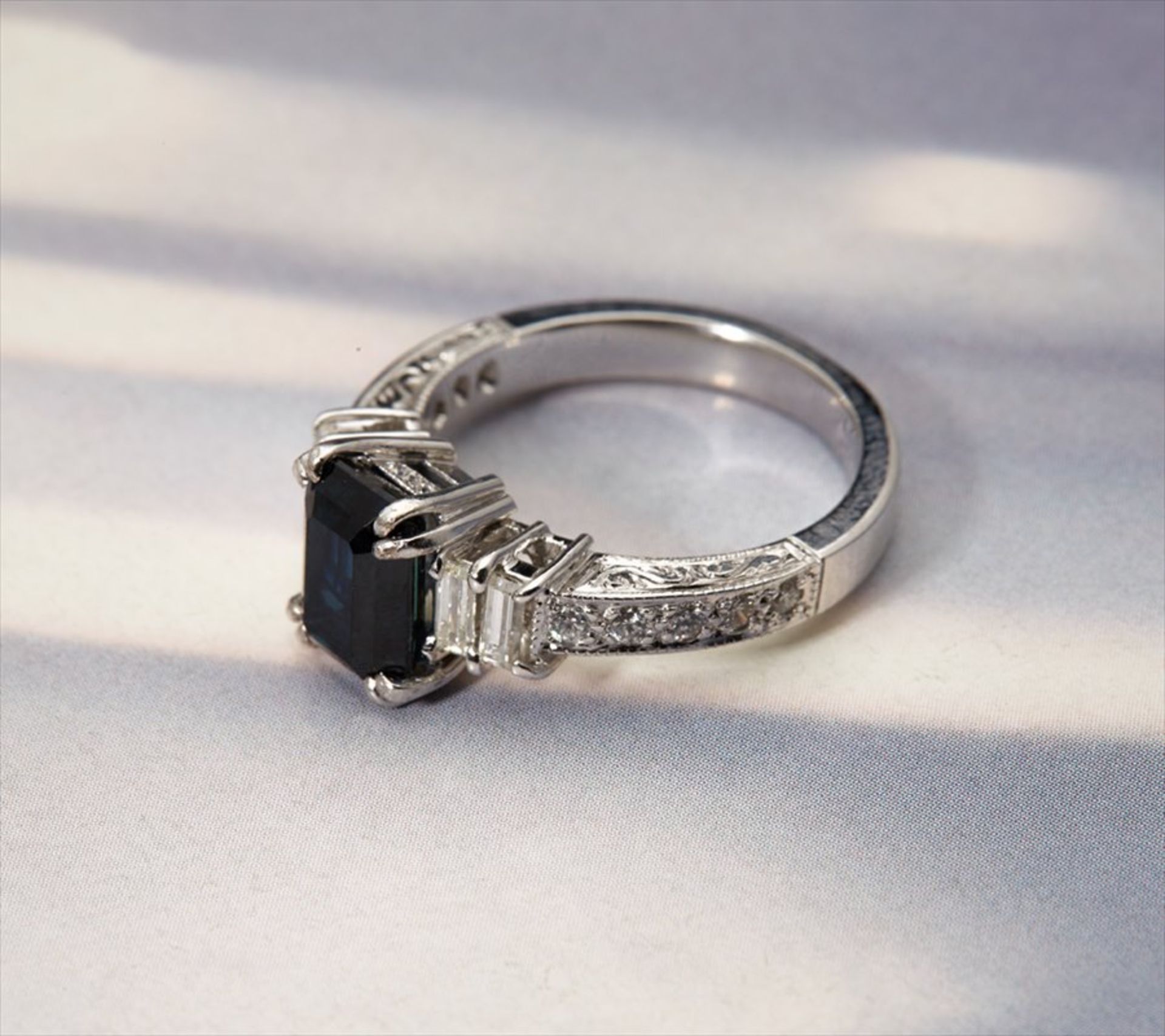 Platinum 3.03ct Emerald Cut Sapphire & 0.88ct Diamond Ring - Image 5 of 6