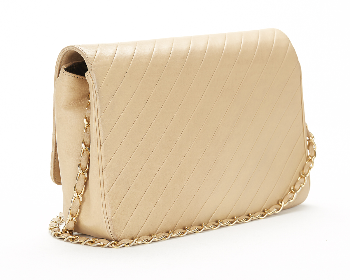 Chanel, Single Flap Bag - Image 3 of 9