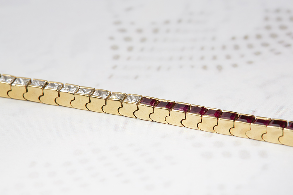 18k Yellow Gold 3.50ct Ruby & 3.50ct Diamond Tennis Bracelet - Image 4 of 7