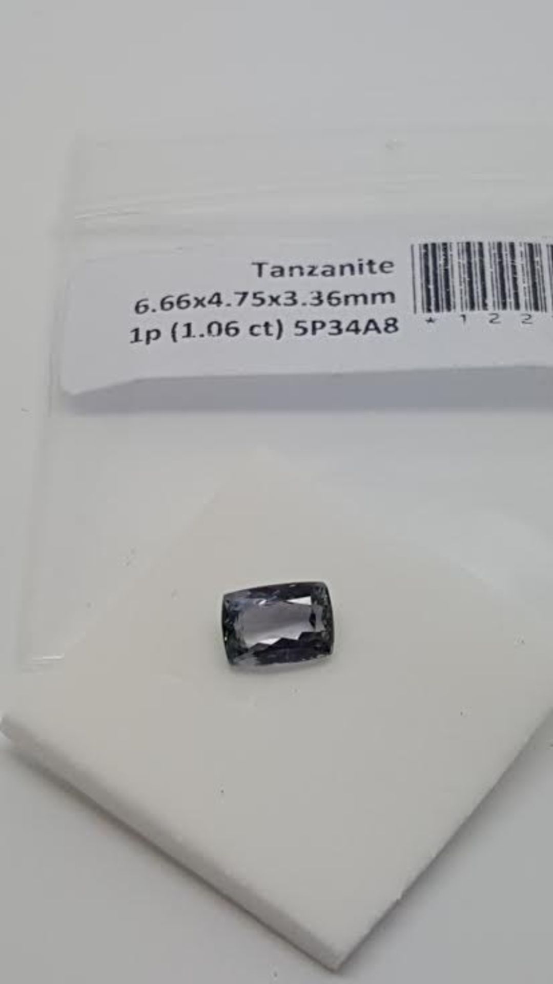 1.06 ct natural loose tanzanite