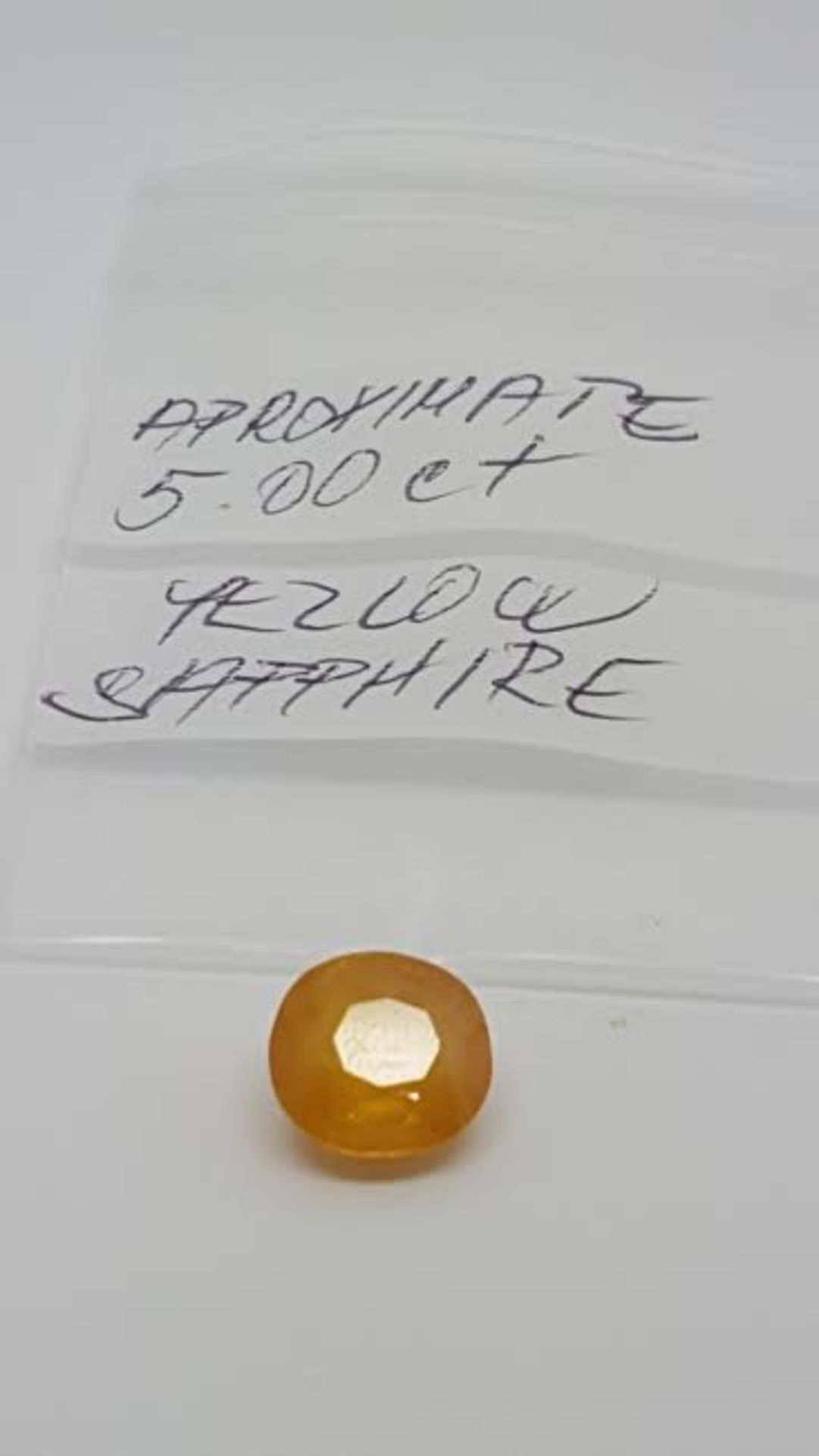 5.00 ct yellow sapphire