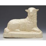 ANTIQUE ENGLISH CREAMWARE POTTERY RECUMBENT SHEEP FIGURE c.1800