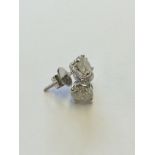 NEW 2.28ct EXQUISITE DIAMOND SOLITAIRE EARRINGS DELIGHTFULLY SET IN 18ct WHITE GOLD