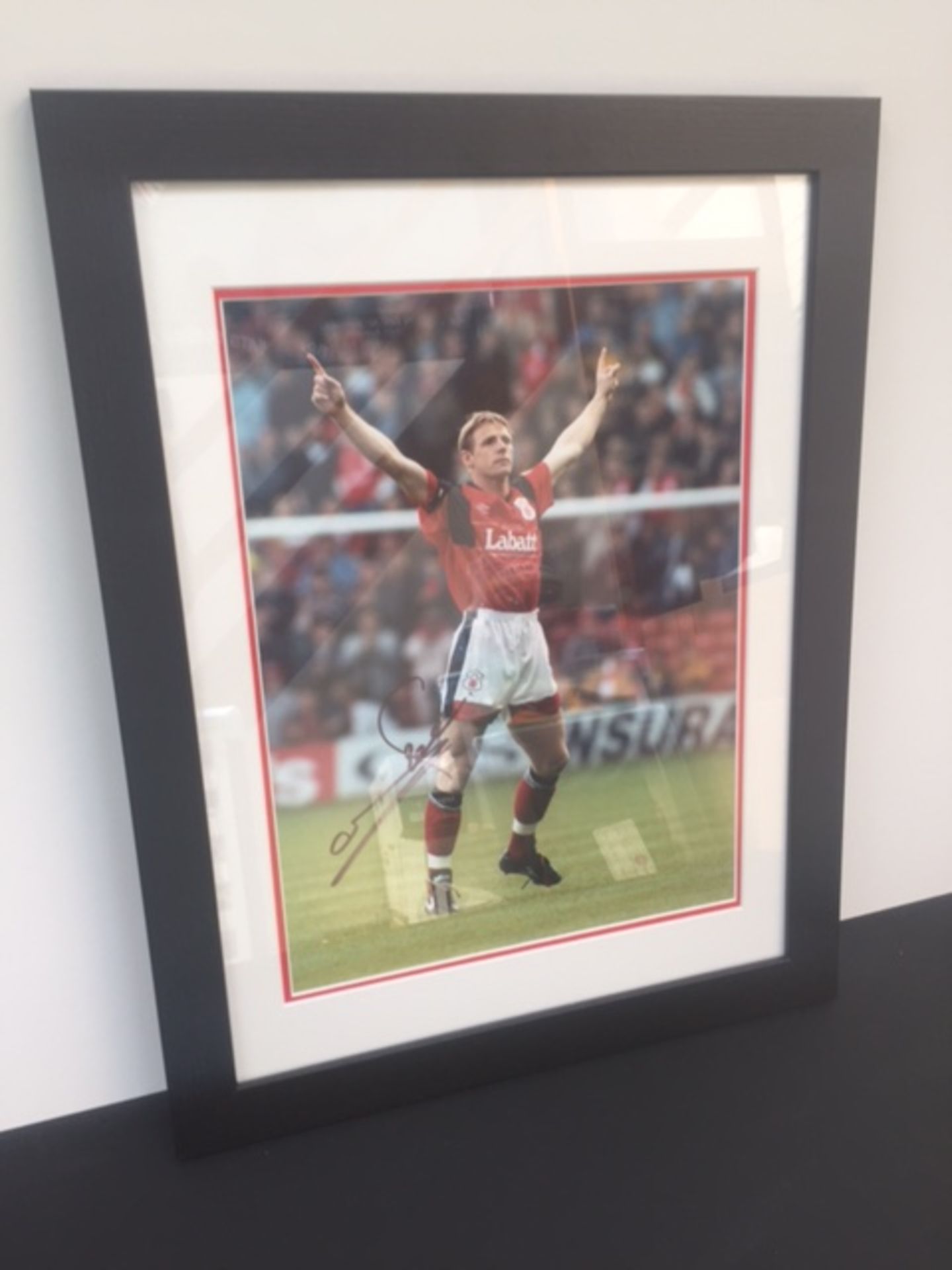 Stuart Pearce Nottingham Forrest Photo 18x23" Black Frame