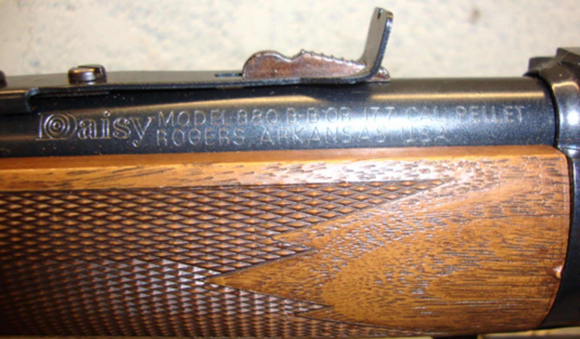 Boxed, Early 1970's, Daisy Model 880 Power line .177 Calibre Pneumatic BB & Pellet Air Rifle - Image 3 of 3