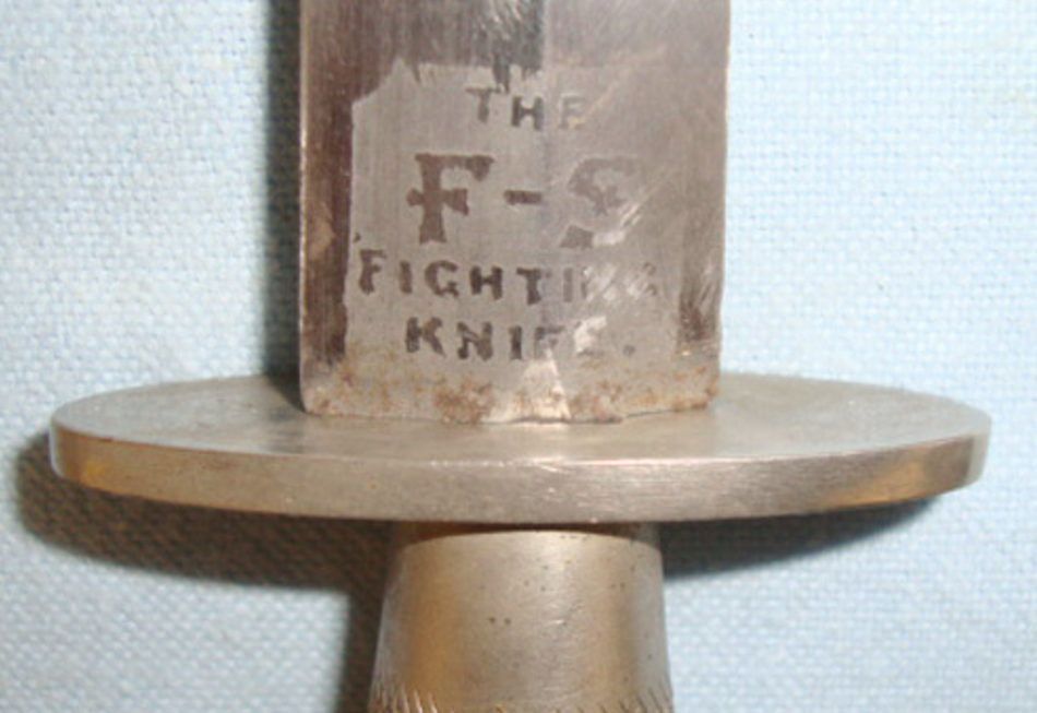 Original WW2 2nd Pattern Nickel Plated Officer’s Fairbairn Sykes FS Commando Fighting Knife - Image 3 of 3