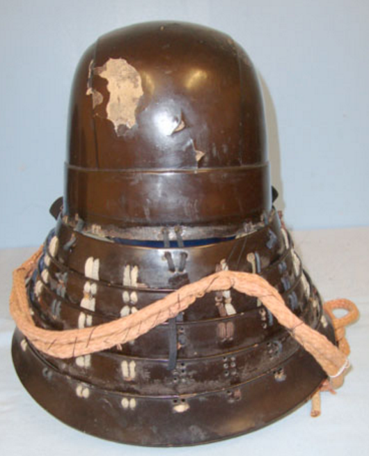 Ancient Japanese Mid Edo Period Iron Kabuto Helmet , 5 Piece Shikoro Neck Guard Armour - Image 3 of 3