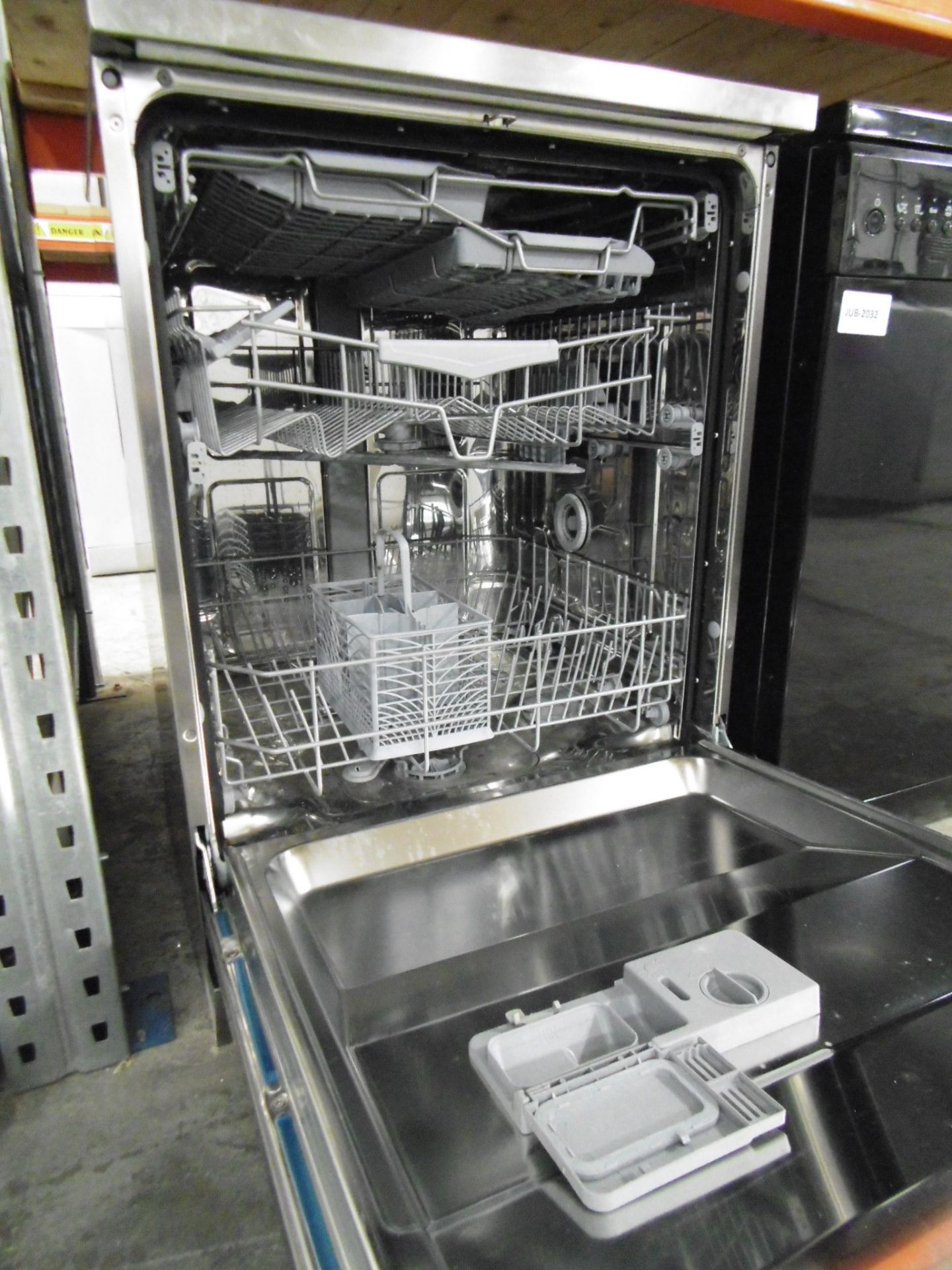 SMEG - DF13SS - Stainless/Silver - Freestanding Dishwasher ***NEXT BID WINS*** - Image 2 of 3