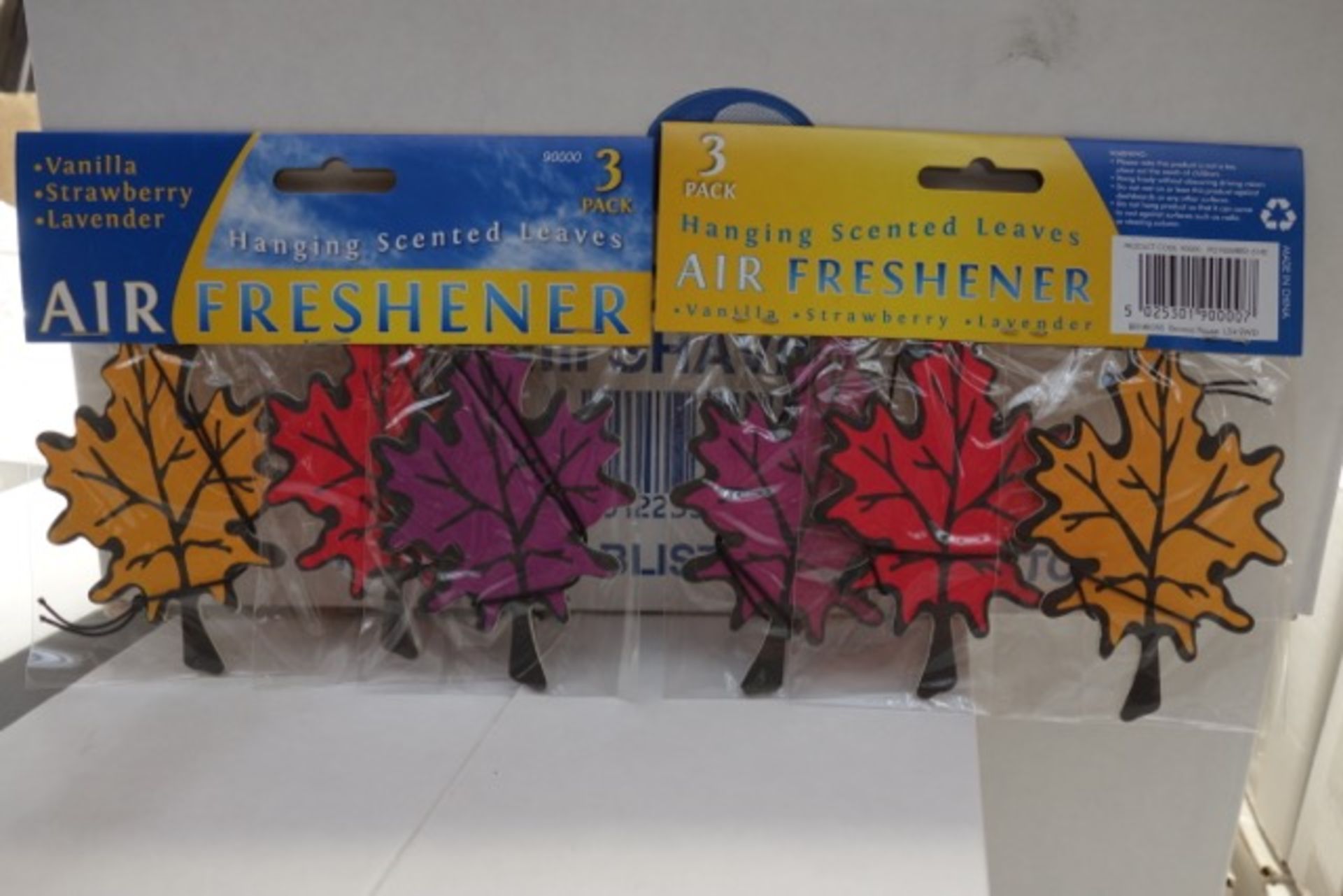 160 x 3 Pack Hanging Air Freshners. Vanilla, Strawberry & Lavender. RRP £2.99 per pack, giving
