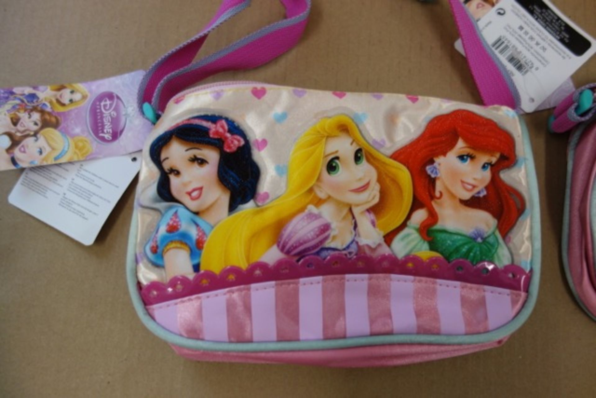72 x Disney Princess Shoulder Bag's. High quality design. Original RRP £11.99 each, giving this - Image 2 of 2