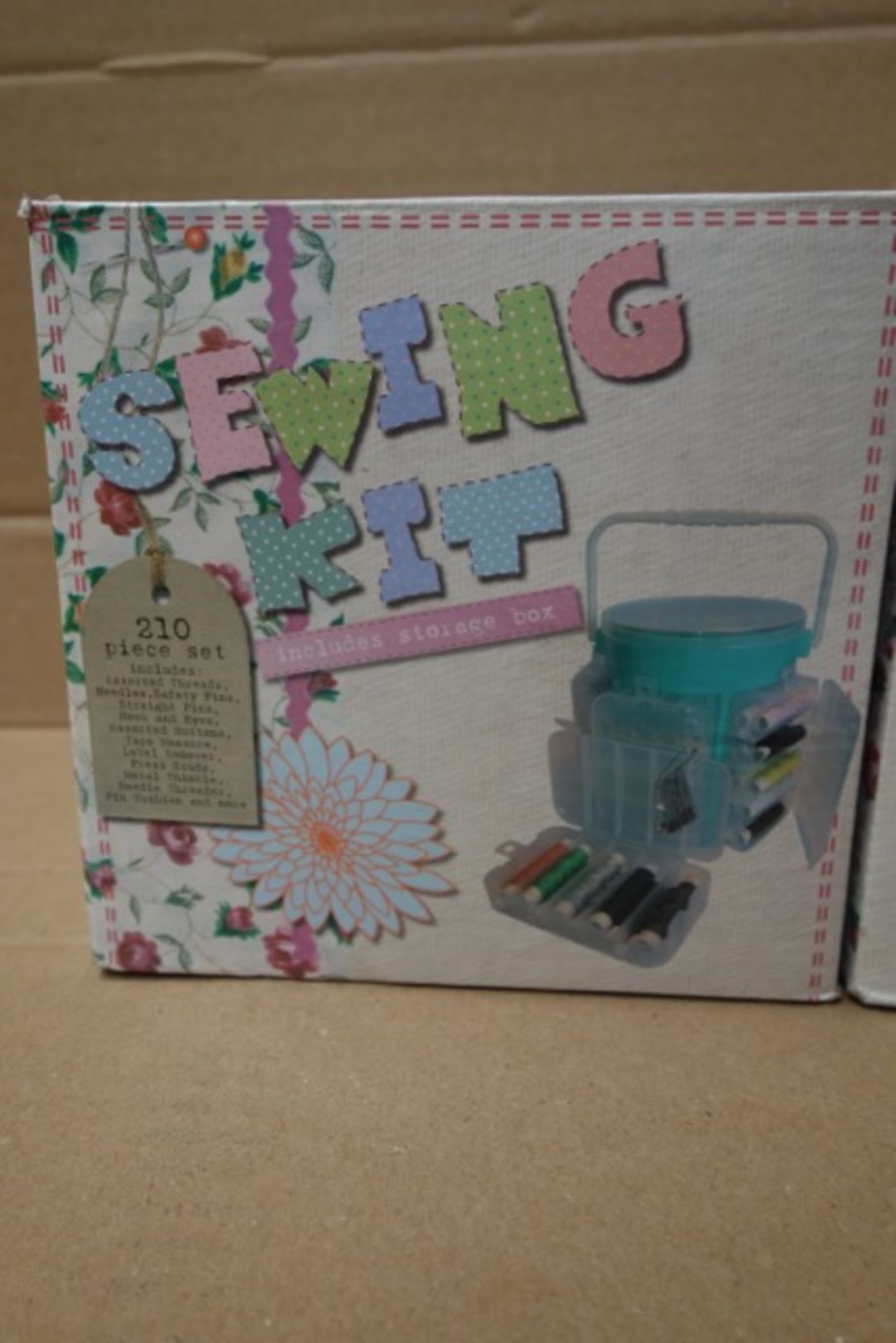 36 x 210 Piece Sewing Kits. Each Kit Includes: storage box, assorted threads, needles, safety - Image 2 of 3