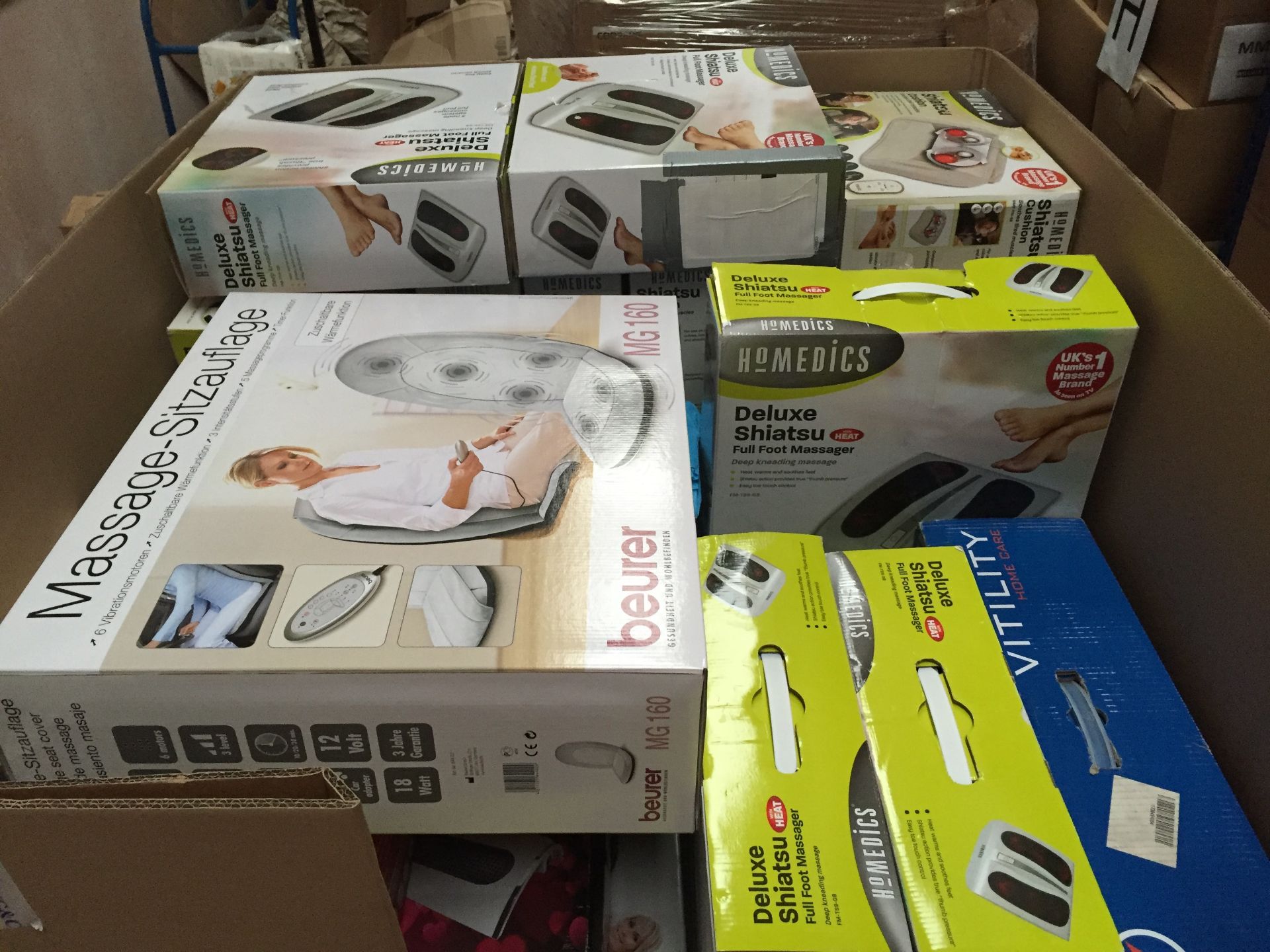 Pallet of HoMedics and Massage Equipment - Latest Amazon Price - £1000.00 - Image 2 of 11