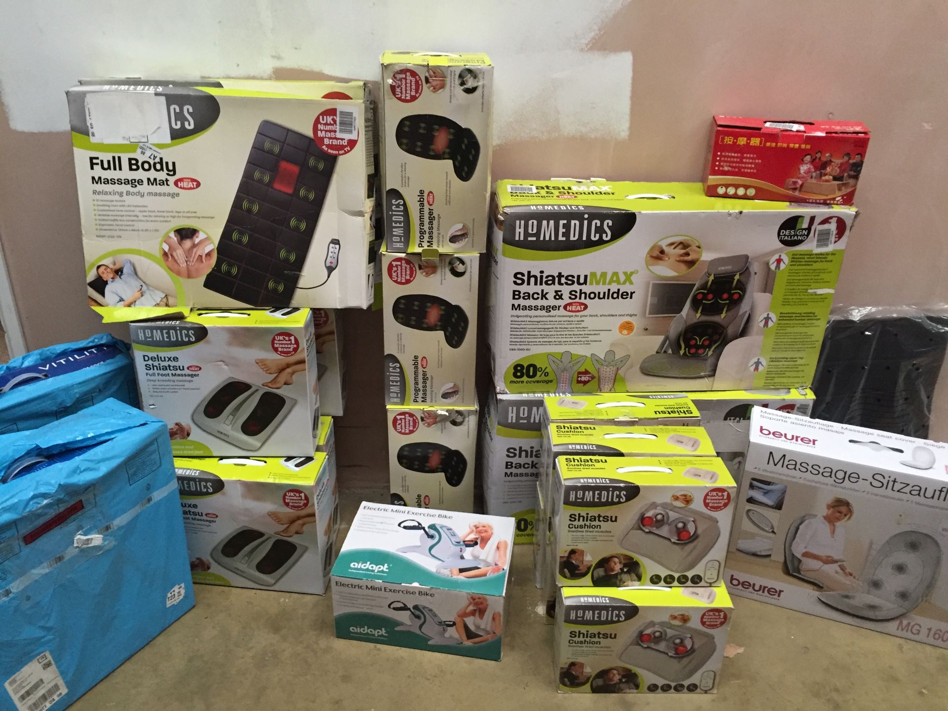 Pallet of HoMedics and Massage Equipment - Latest Amazon Price - £1000.00 - Image 4 of 11