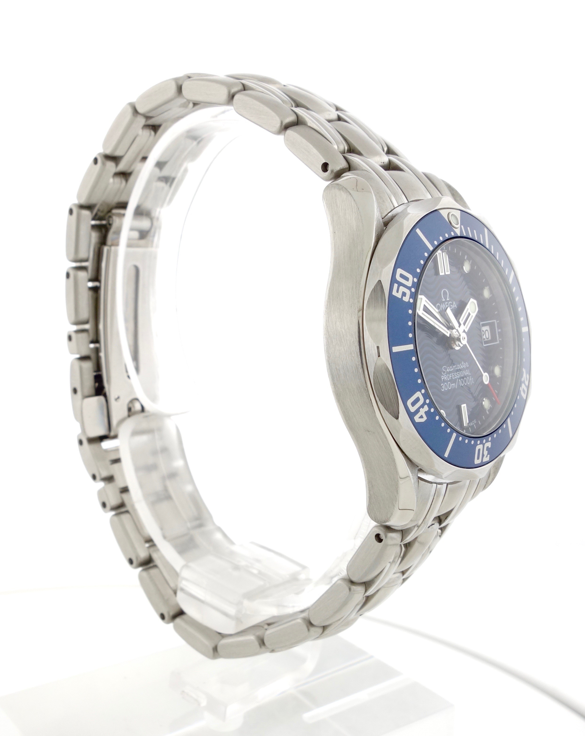 2004 Ladies Omega Seamaster - Image 3 of 4