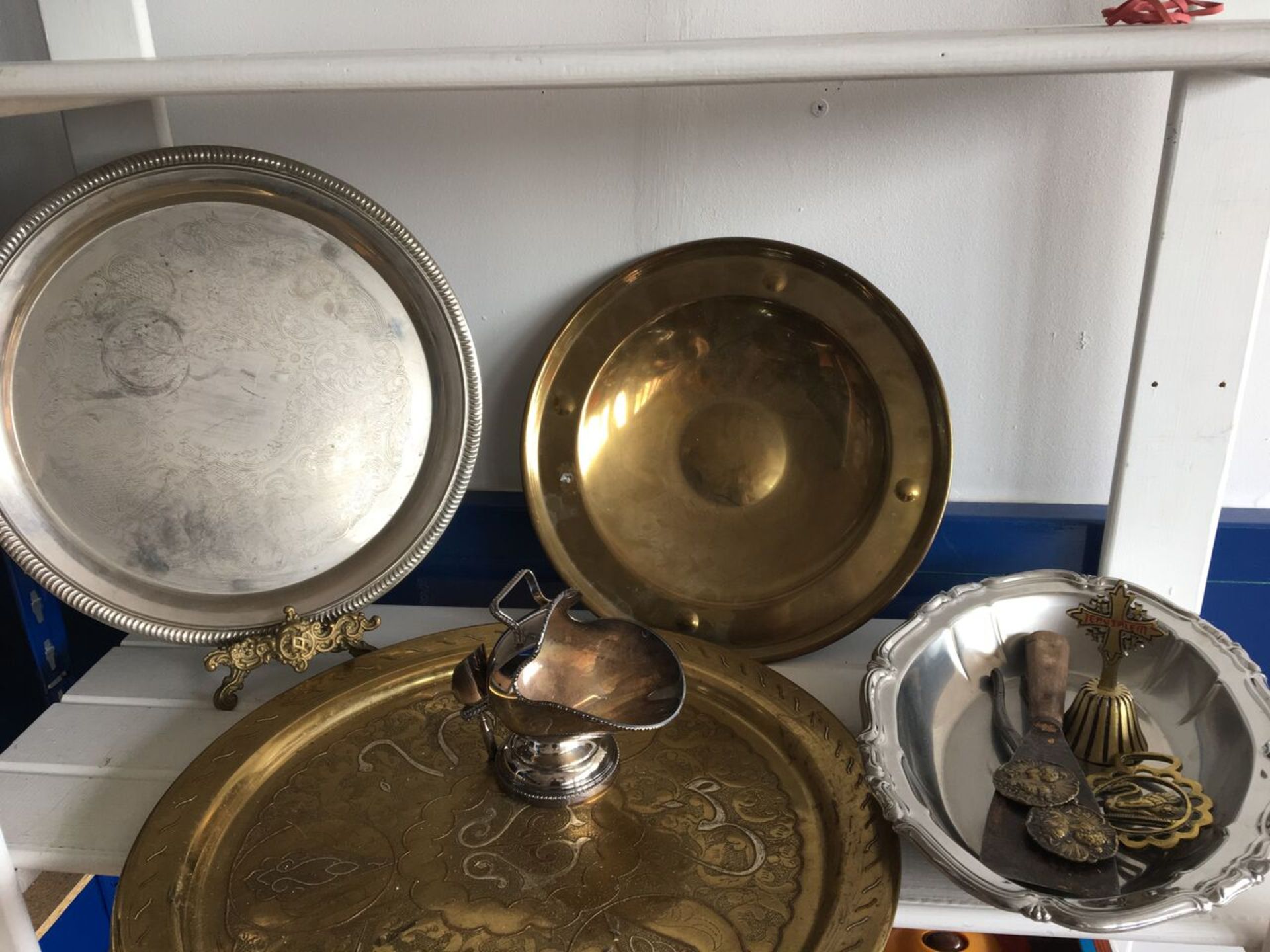 GROUP OF VINTAGE METALWARE - 11 ITEMS IN TOTAL. FREE UK DELIVERY. NO VAT.