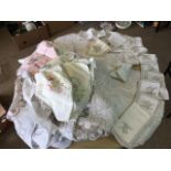 LARGE LOT OF VINTAGE TABLEWARE - LINEN, LACE & DOILIES. SOME HAND EMBROIDERED - OVER 40 ITEMS IN