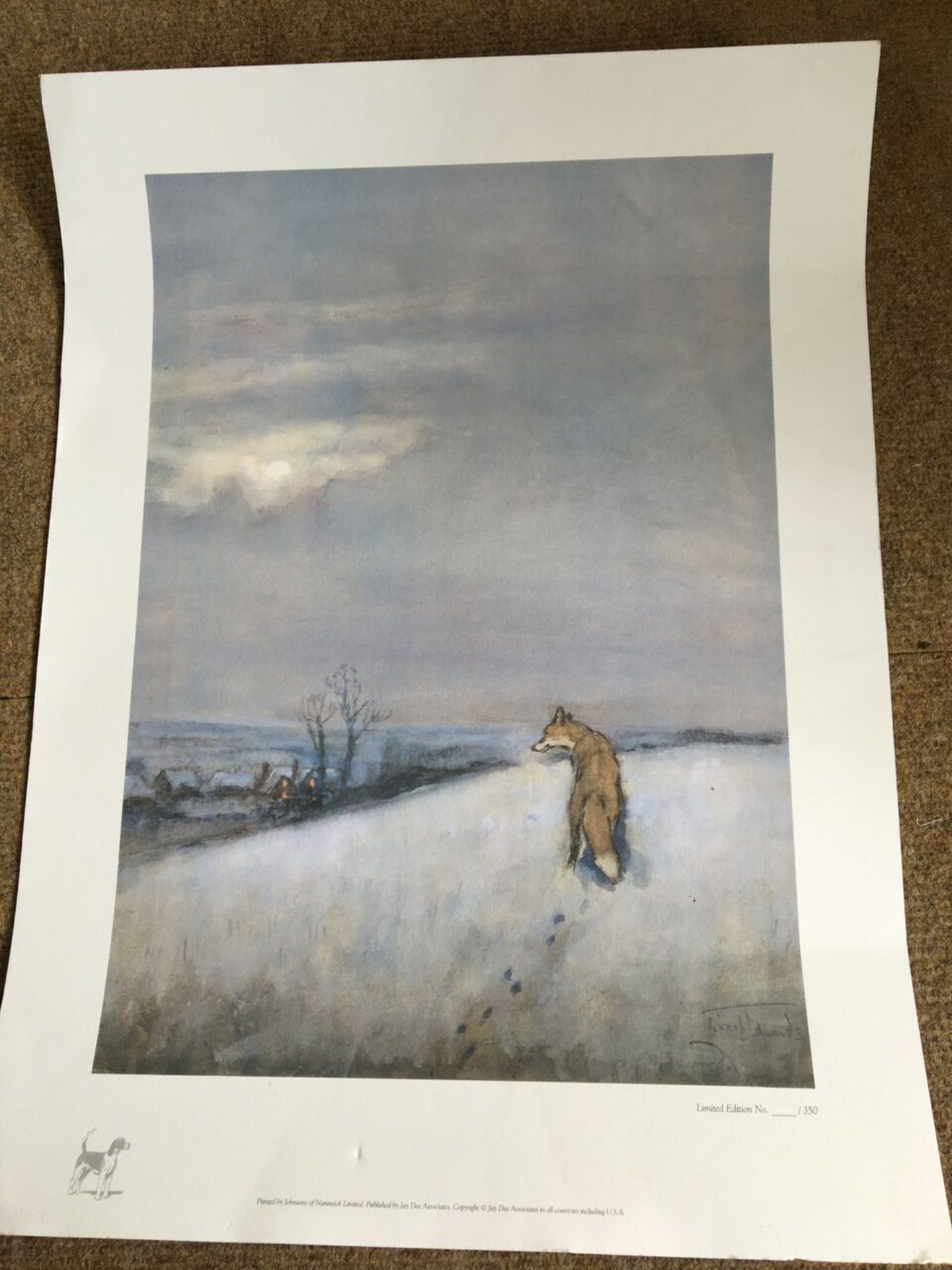 A LIMITED EDITION LIONEL EDWARDS PRINT DEPICTING A FOX IN A WINTERY SNOW LANDSCAPE. APPROX 66 X