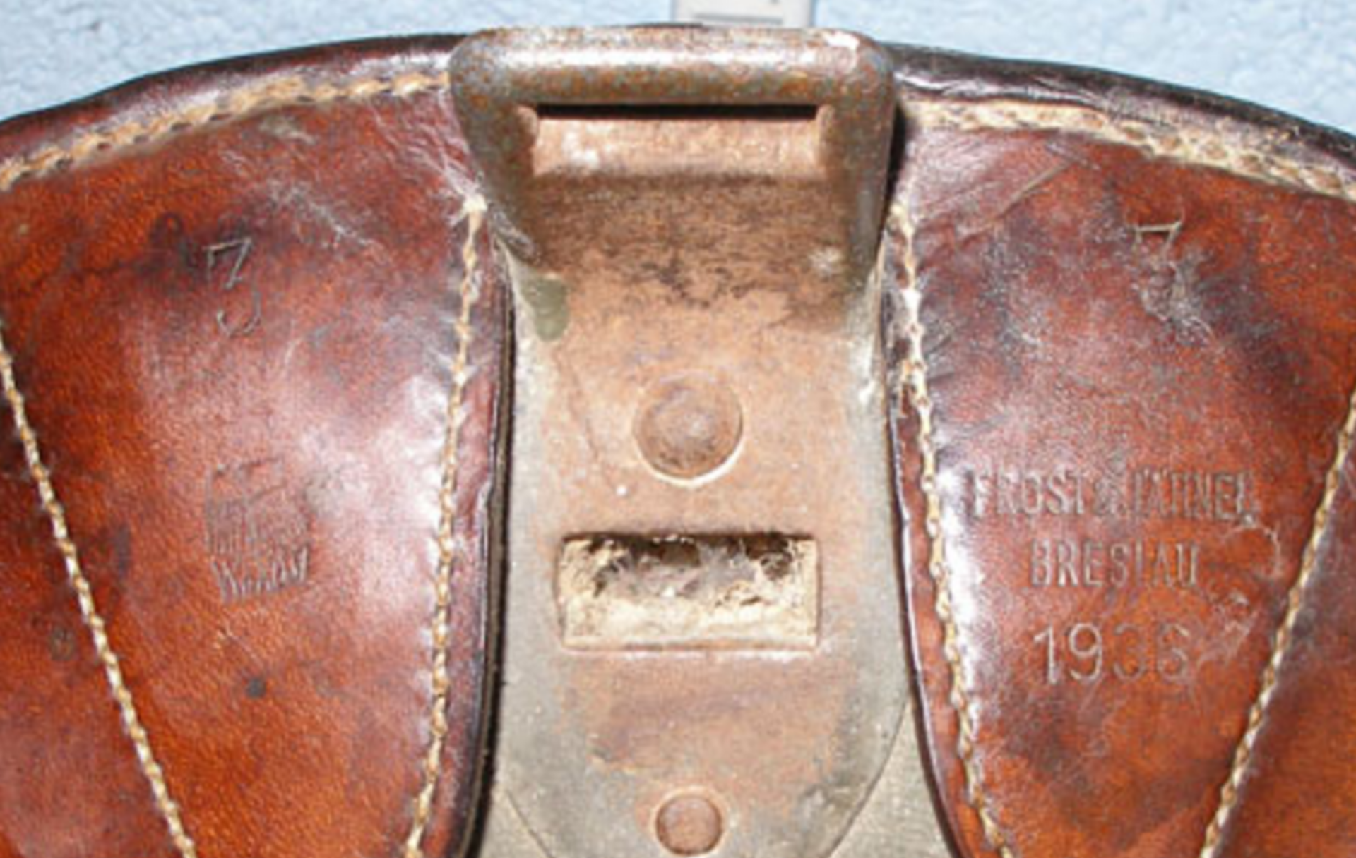 1936 German Military Leather Cavalry Saddle *UK bidders only* - Bild 3 aus 3