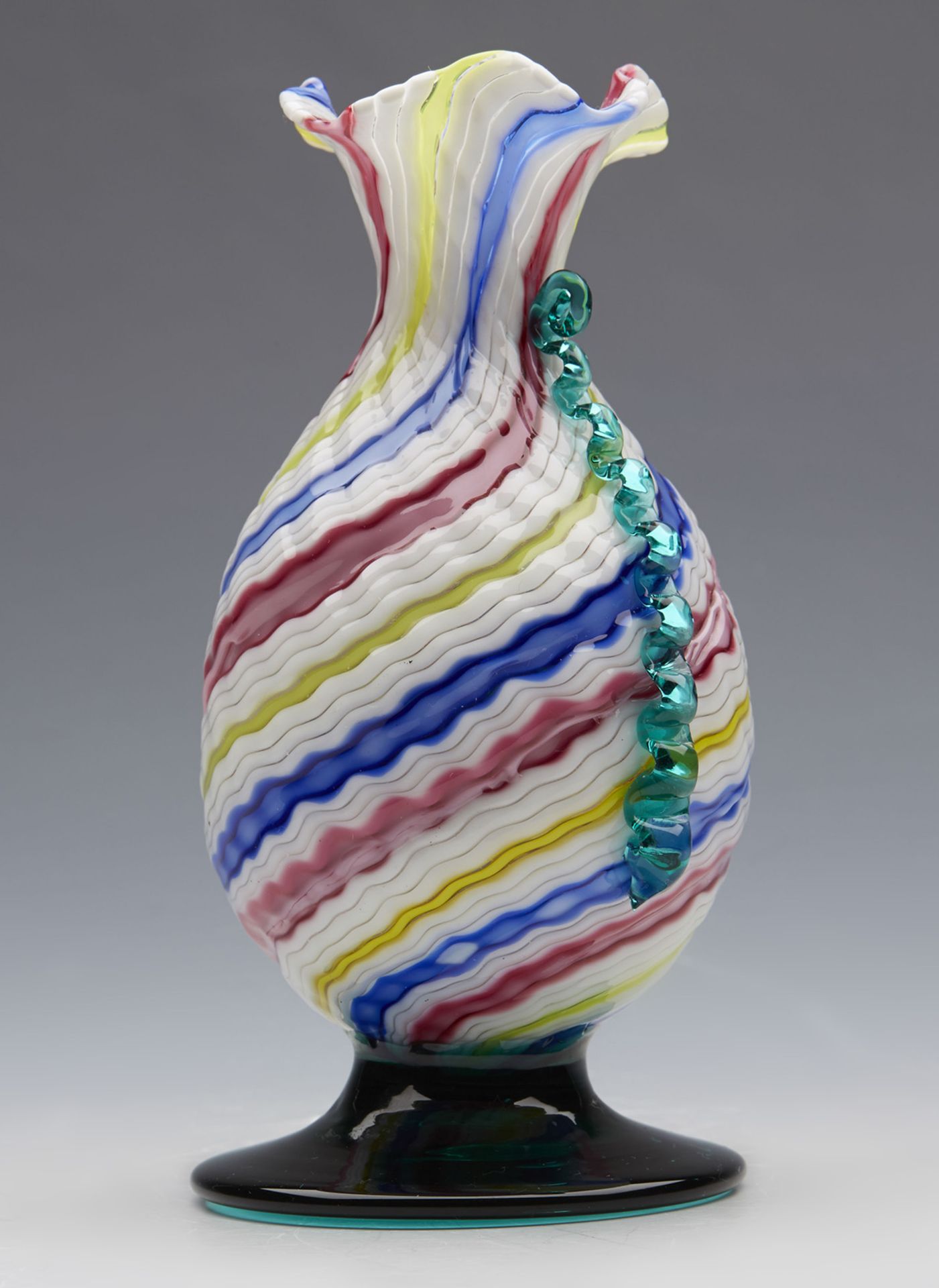 ANTIQUE NAILSEA RIBBON TWIST ART GLASS VASE c.1880 - Image 3 of 6