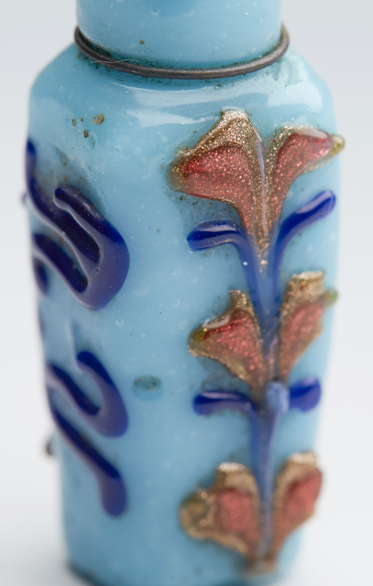 ANTIQUE VENETIAN GLASS ENAMEL DESIGN SCENT BOTTLE 19TH C. - Image 4 of 10